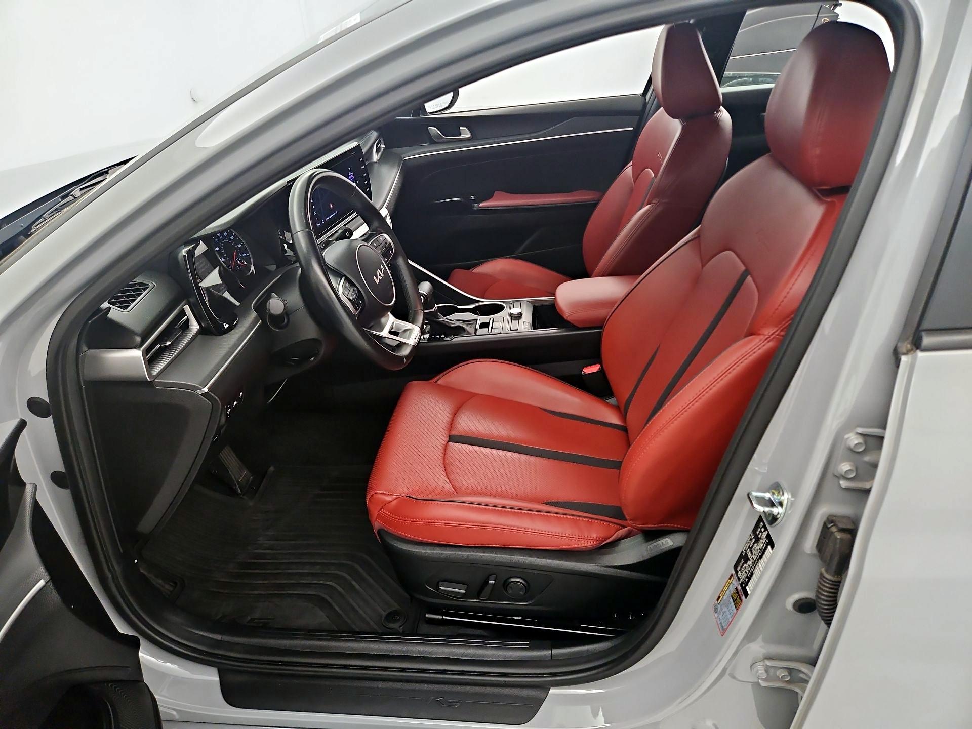 Thumbnail: 2023 Kia K5 - 11