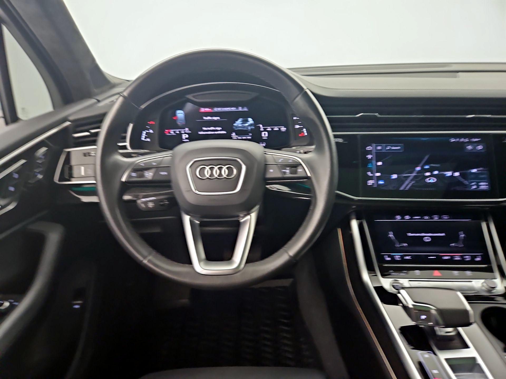 Thumbnail: 2022 Audi Q7 - 10