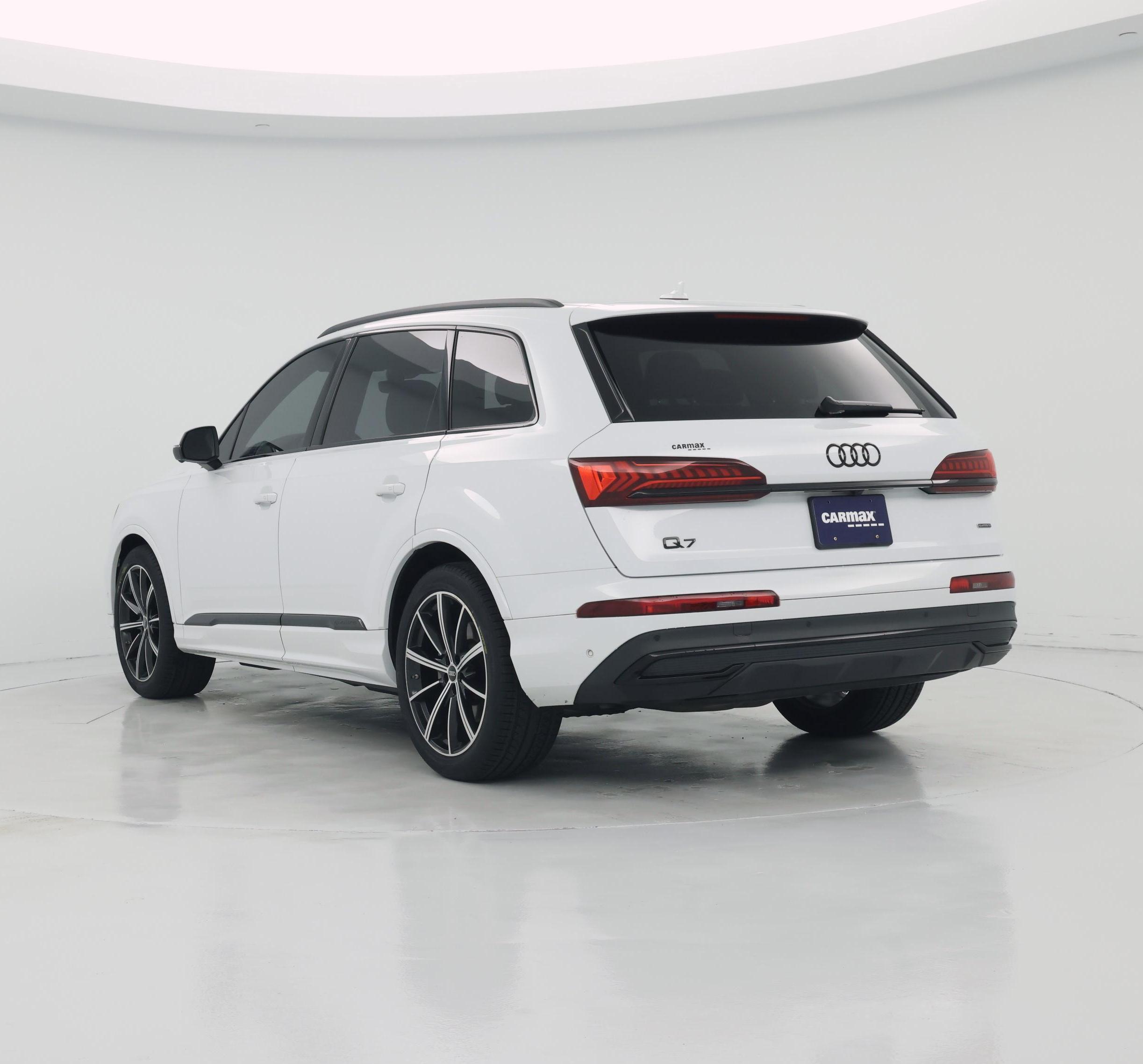 Thumbnail: 2022 Audi Q7 - 2