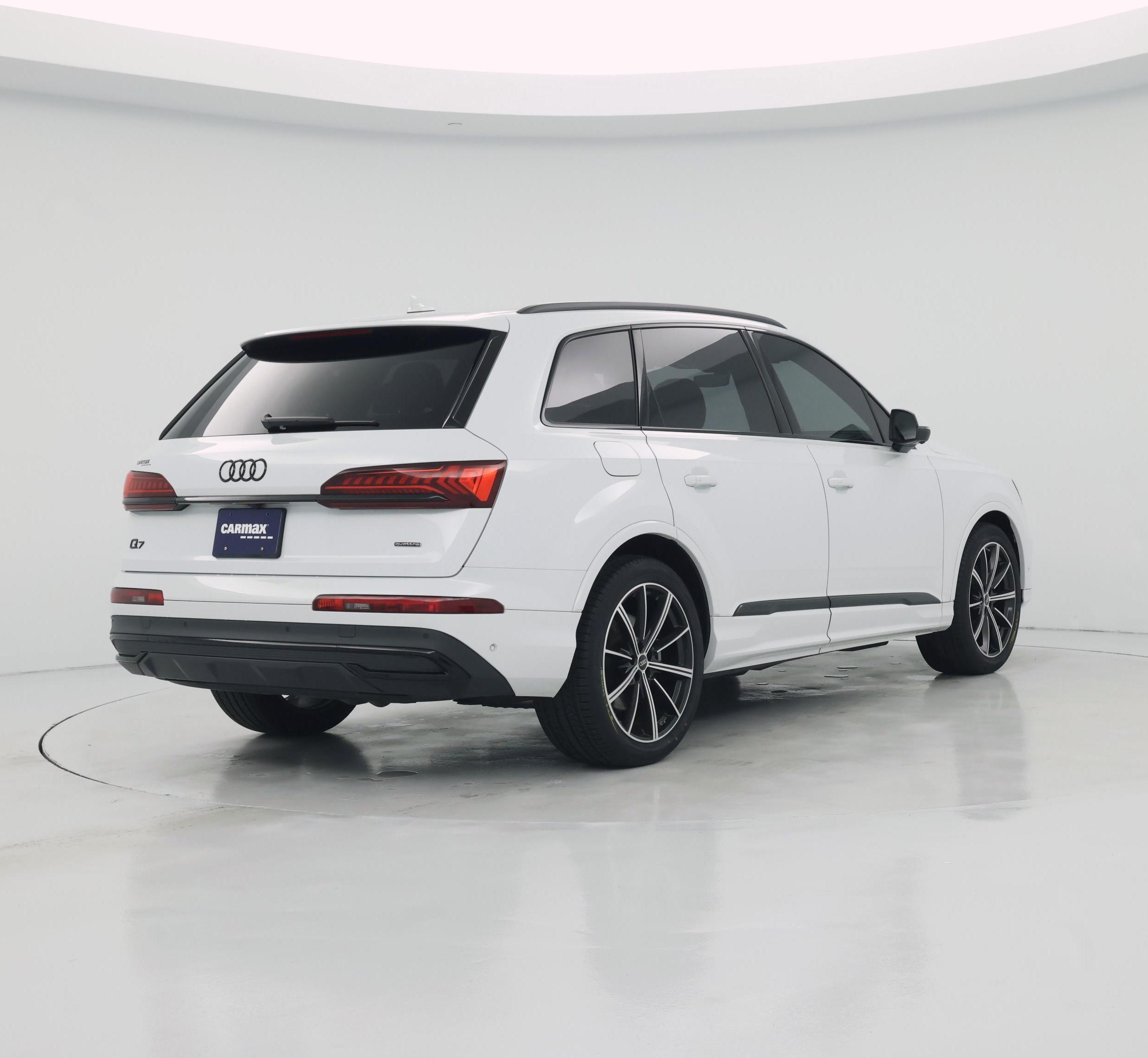 Thumbnail: 2022 Audi Q7 - 8
