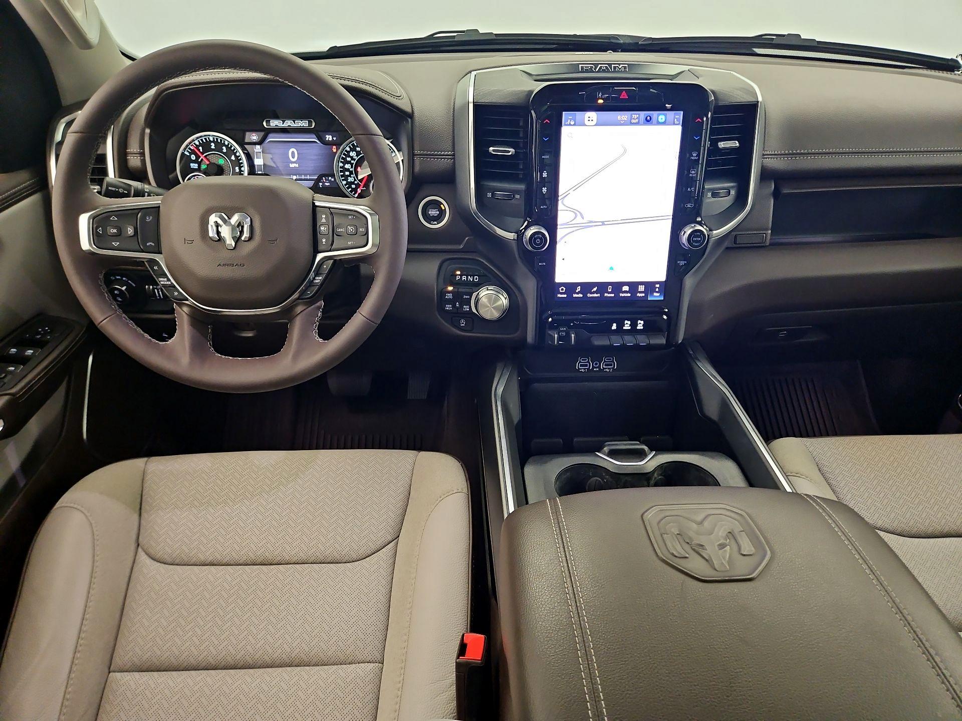 Thumbnail: 2025 RAM 1500 - 9
