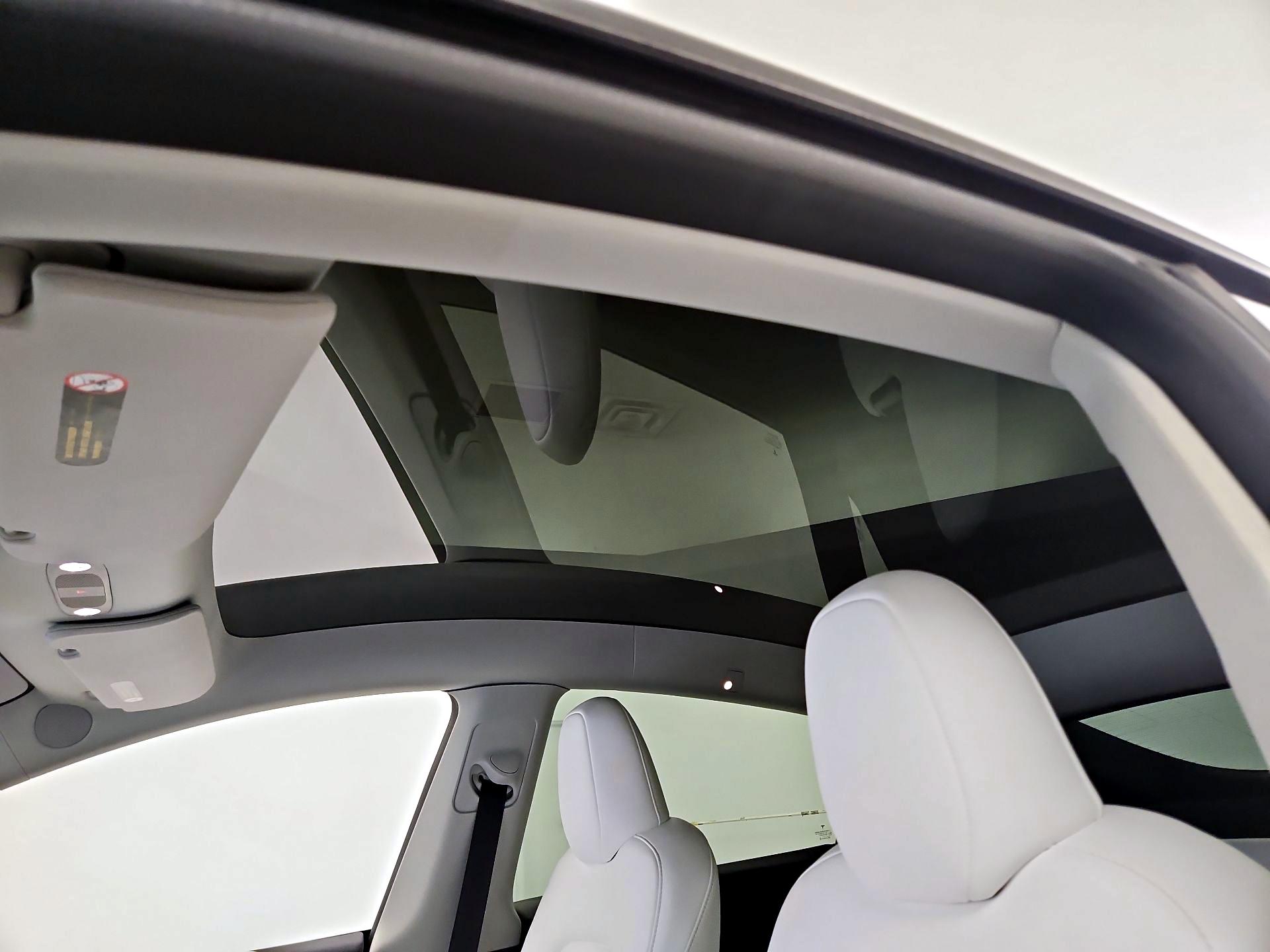 Thumbnail: 2023 Tesla Model Y - 17