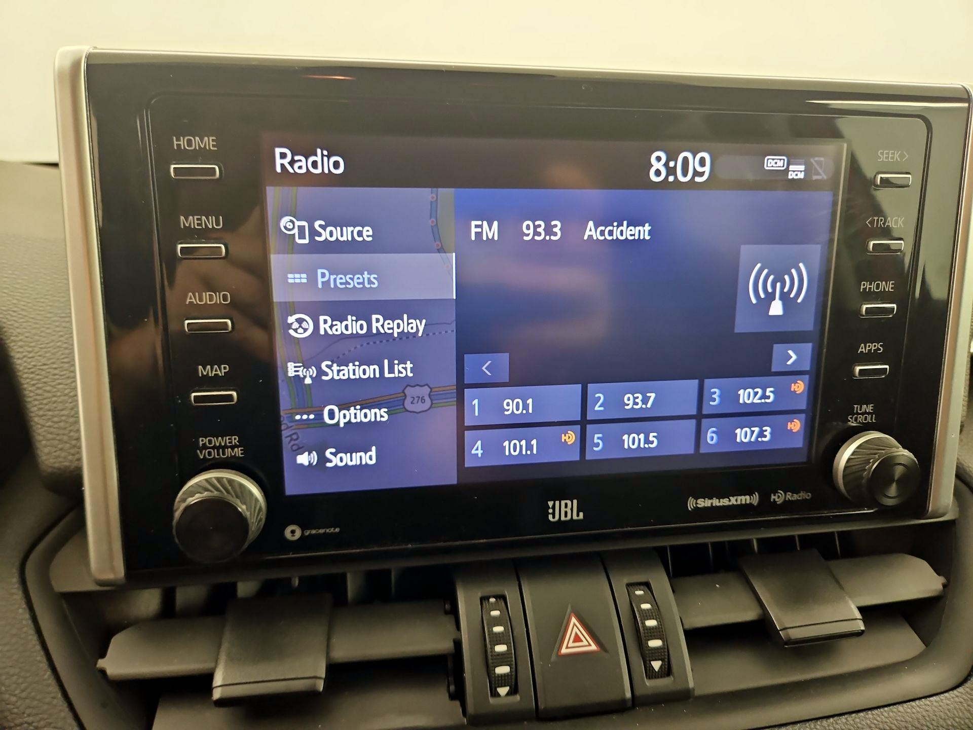 Thumbnail: 2019 Toyota RAV4 - 16
