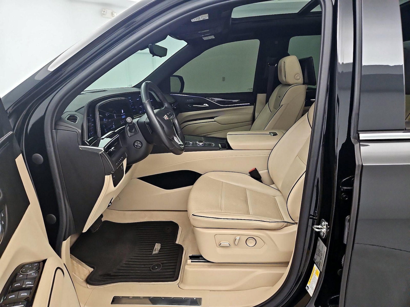 2021 Cadillac Escalade Premium Luxury - Photo 12