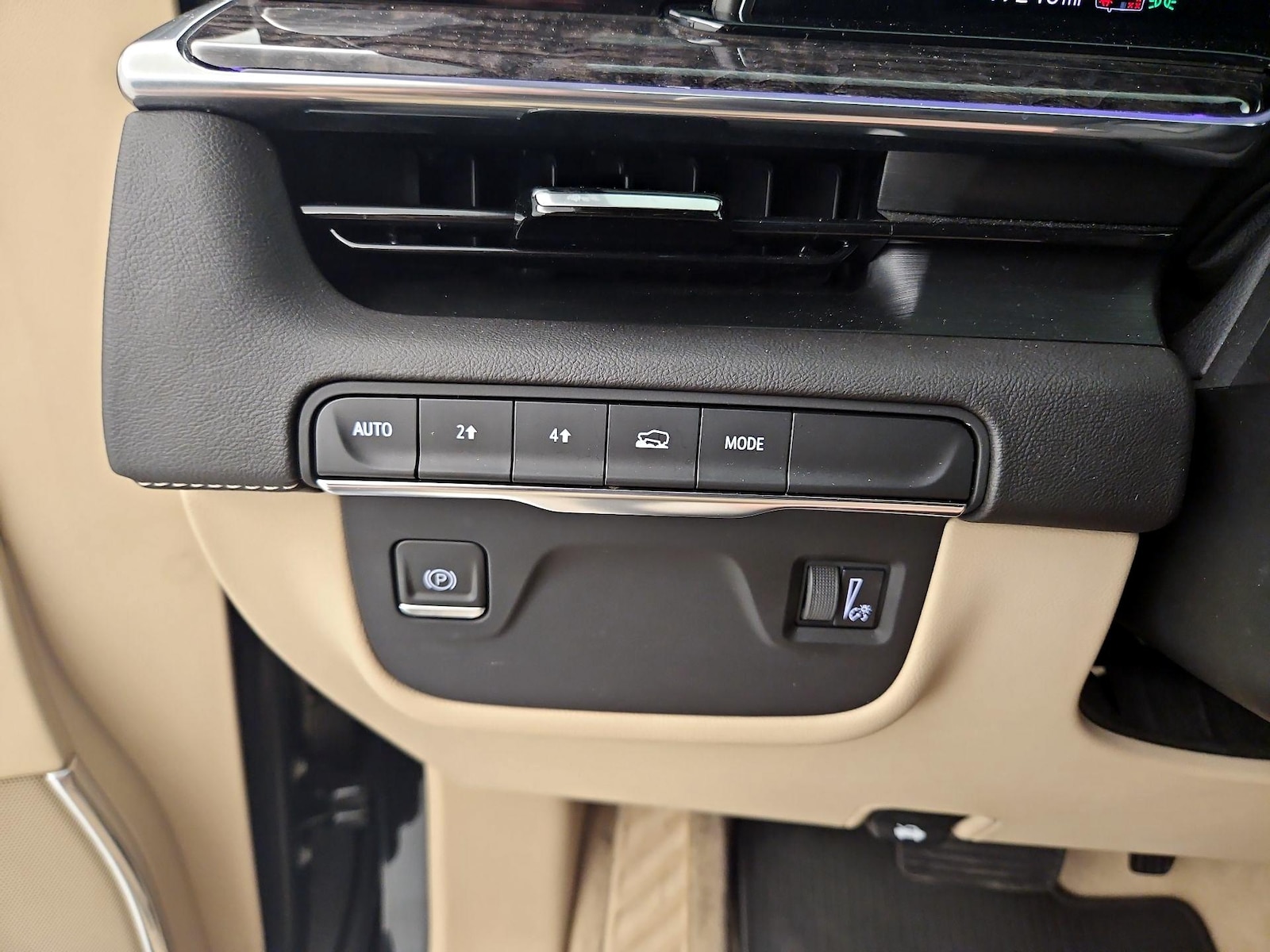 2021 Cadillac Escalade Premium Luxury - Photo 14