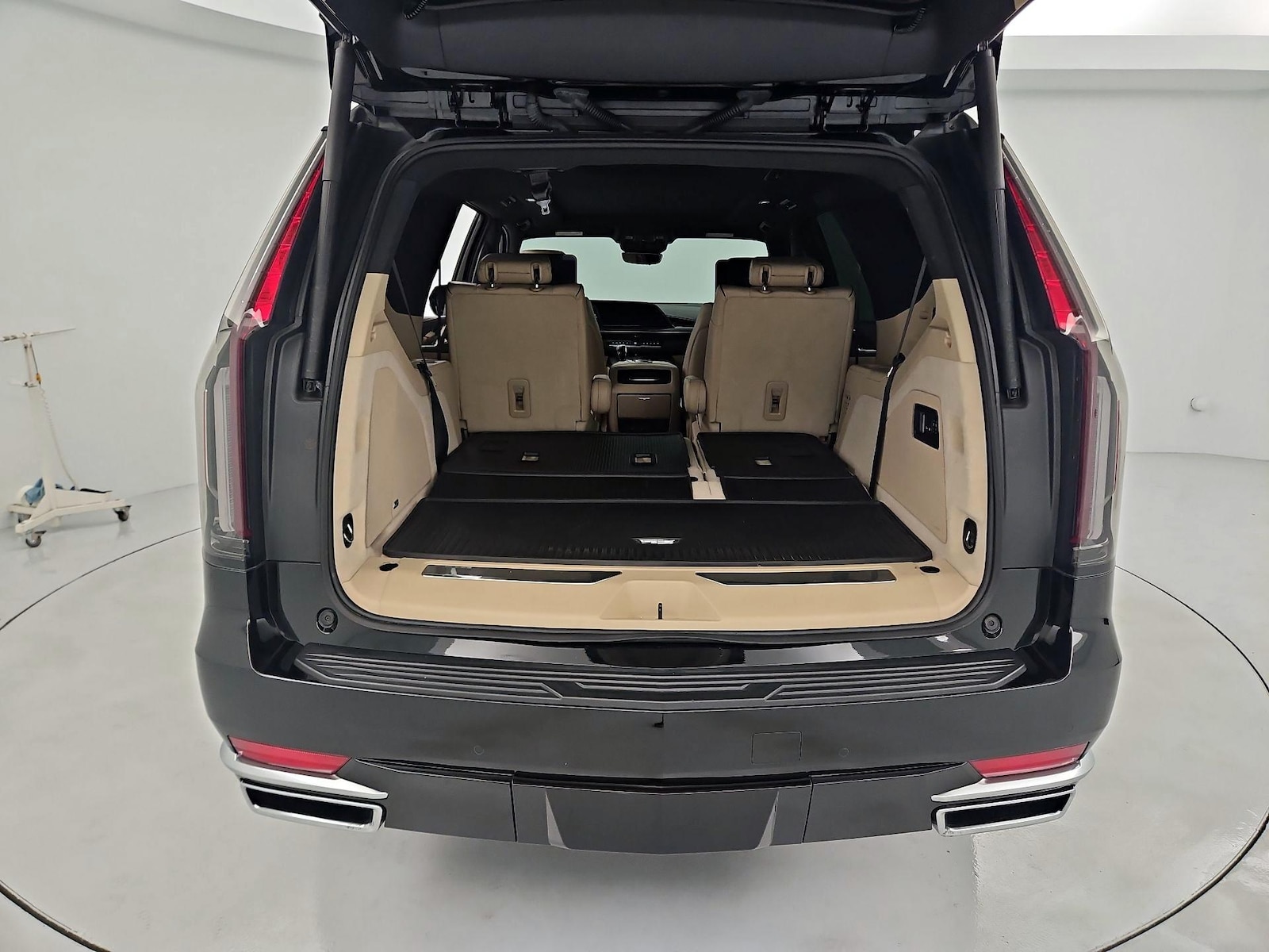 2021 Cadillac Escalade Premium Luxury - Photo 25