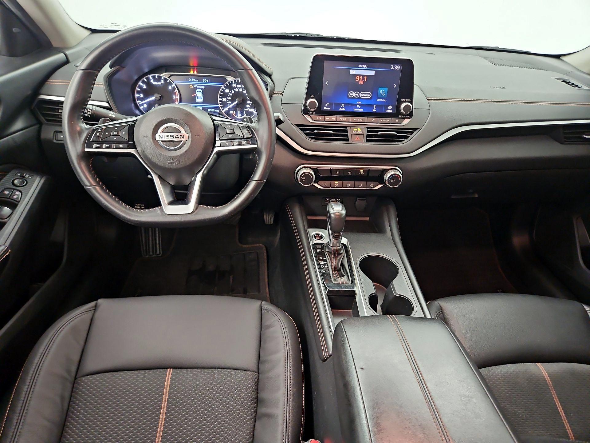 Thumbnail: 2020 Nissan Altima - 9