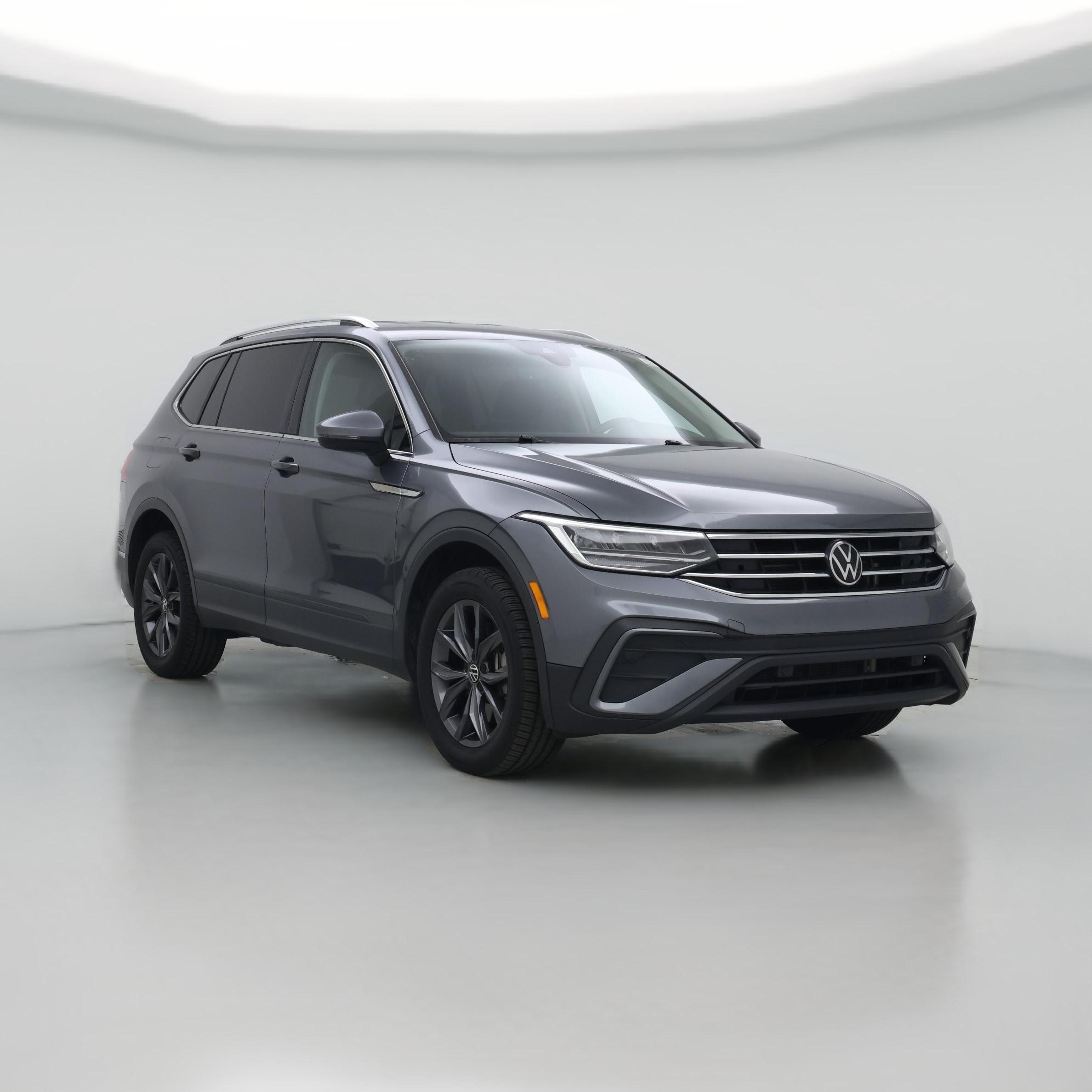 Thumbnail: 2022 Volkswagen Tiguan - 1