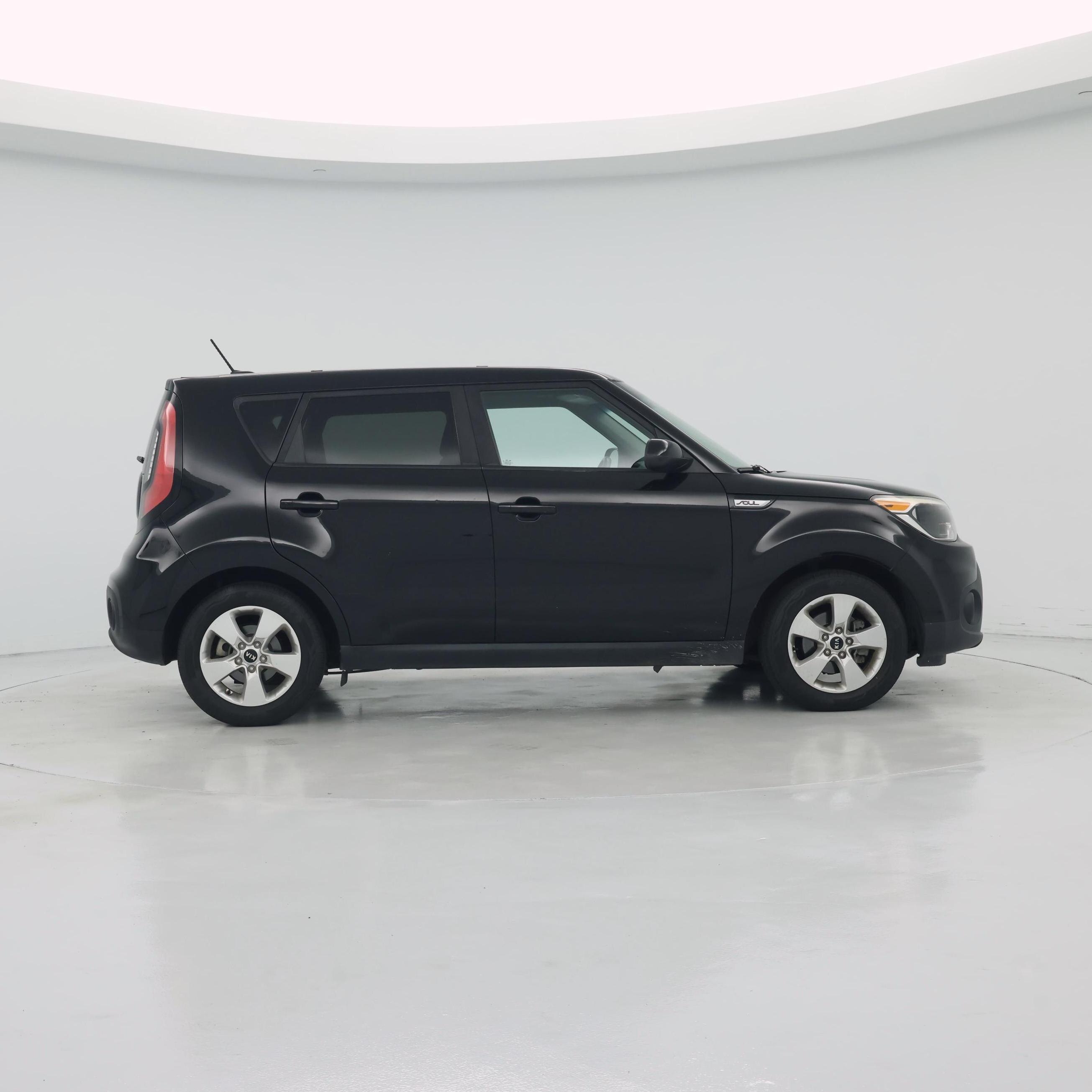 Thumbnail: 2017 Kia Soul - 7