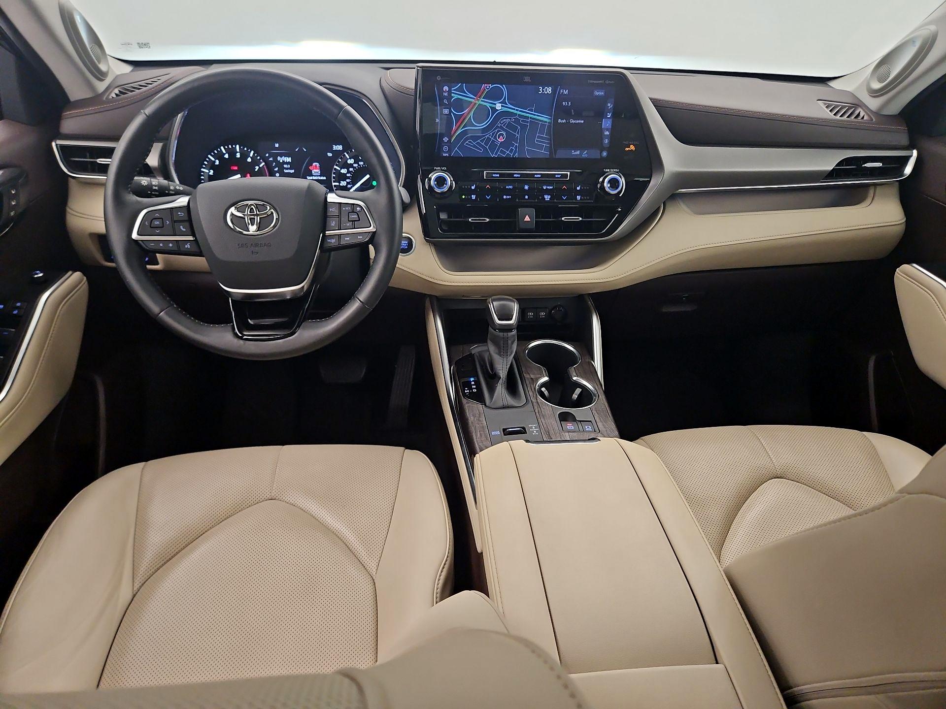Thumbnail: 2020 Toyota Highlander - 9