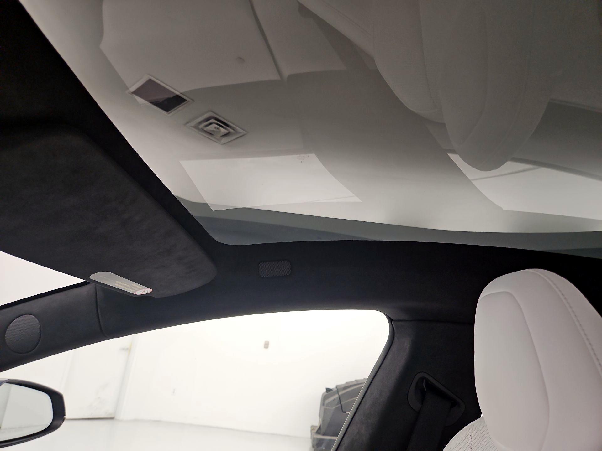 Thumbnail: 2023 Tesla Model S - 18