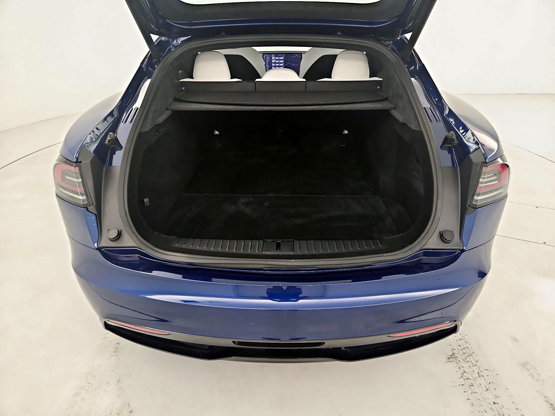 Thumbnail: 2023 Tesla Model S - 20