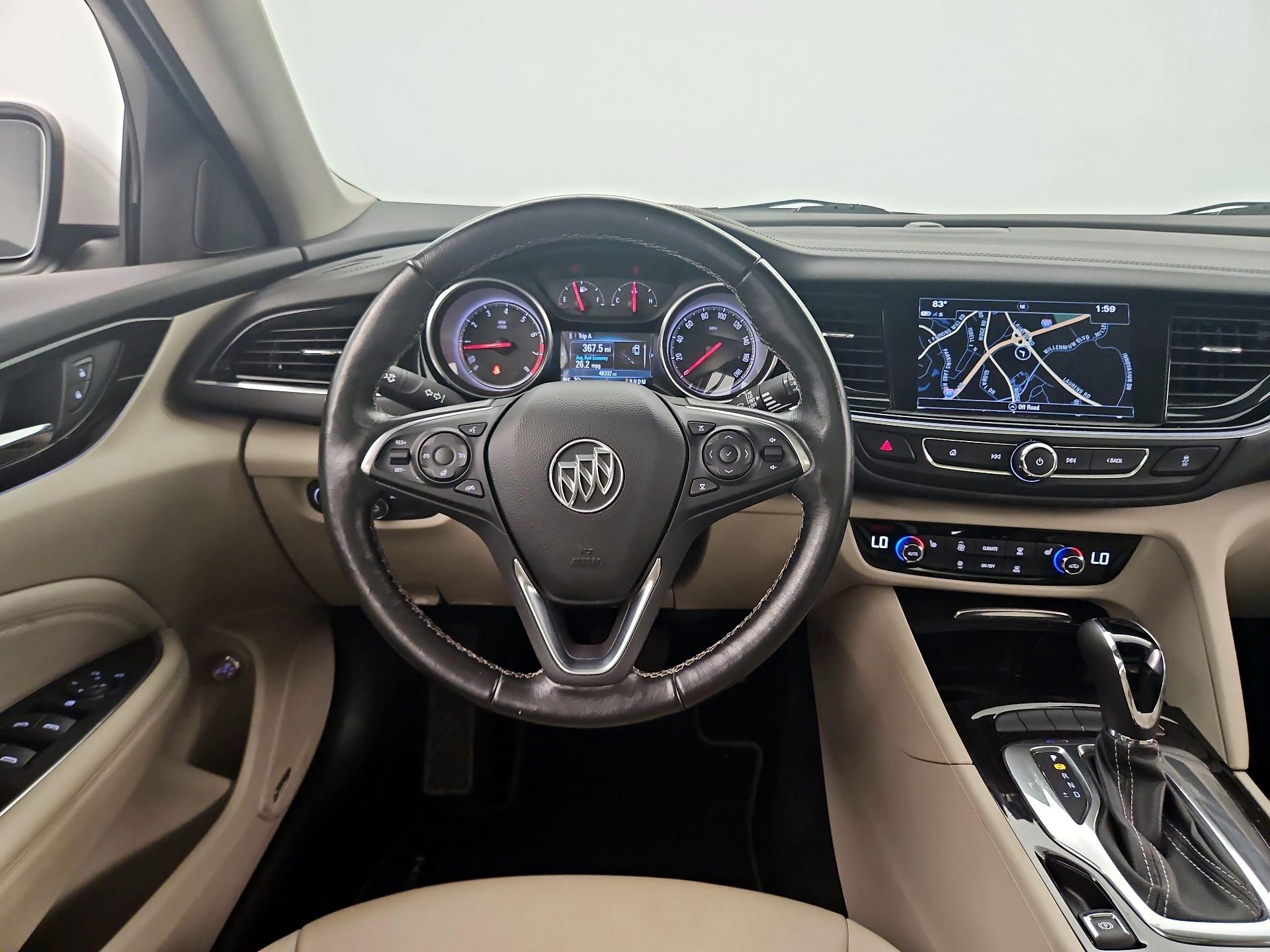 Thumbnail: 2018 Buick Regal - 10