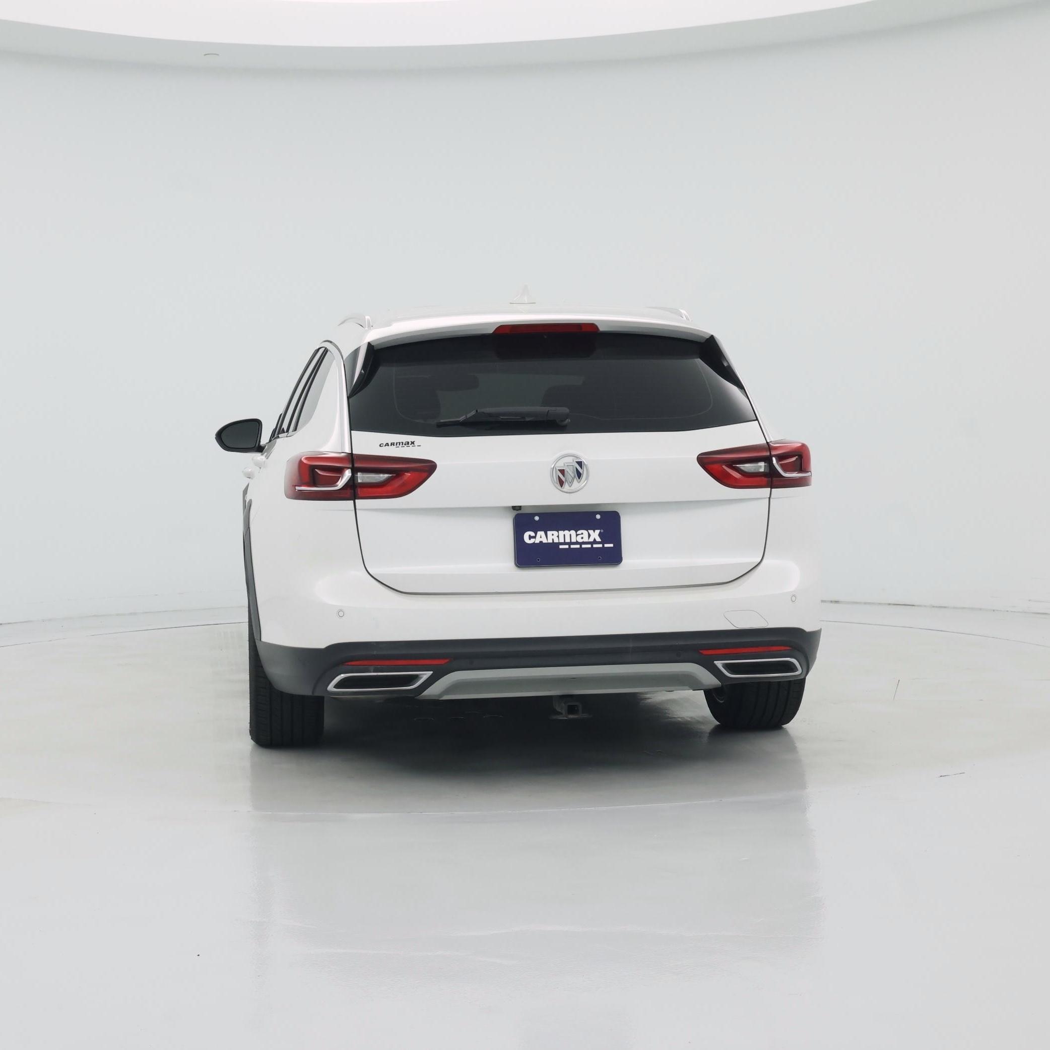 Thumbnail: 2018 Buick Regal - 6