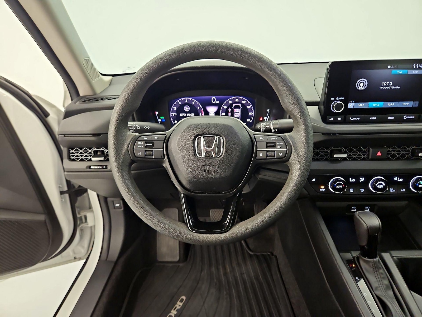 2024 Honda Accord EX - Photo 11