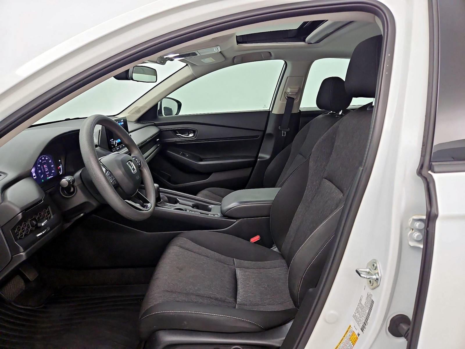 2024 Honda Accord EX - Photo 12