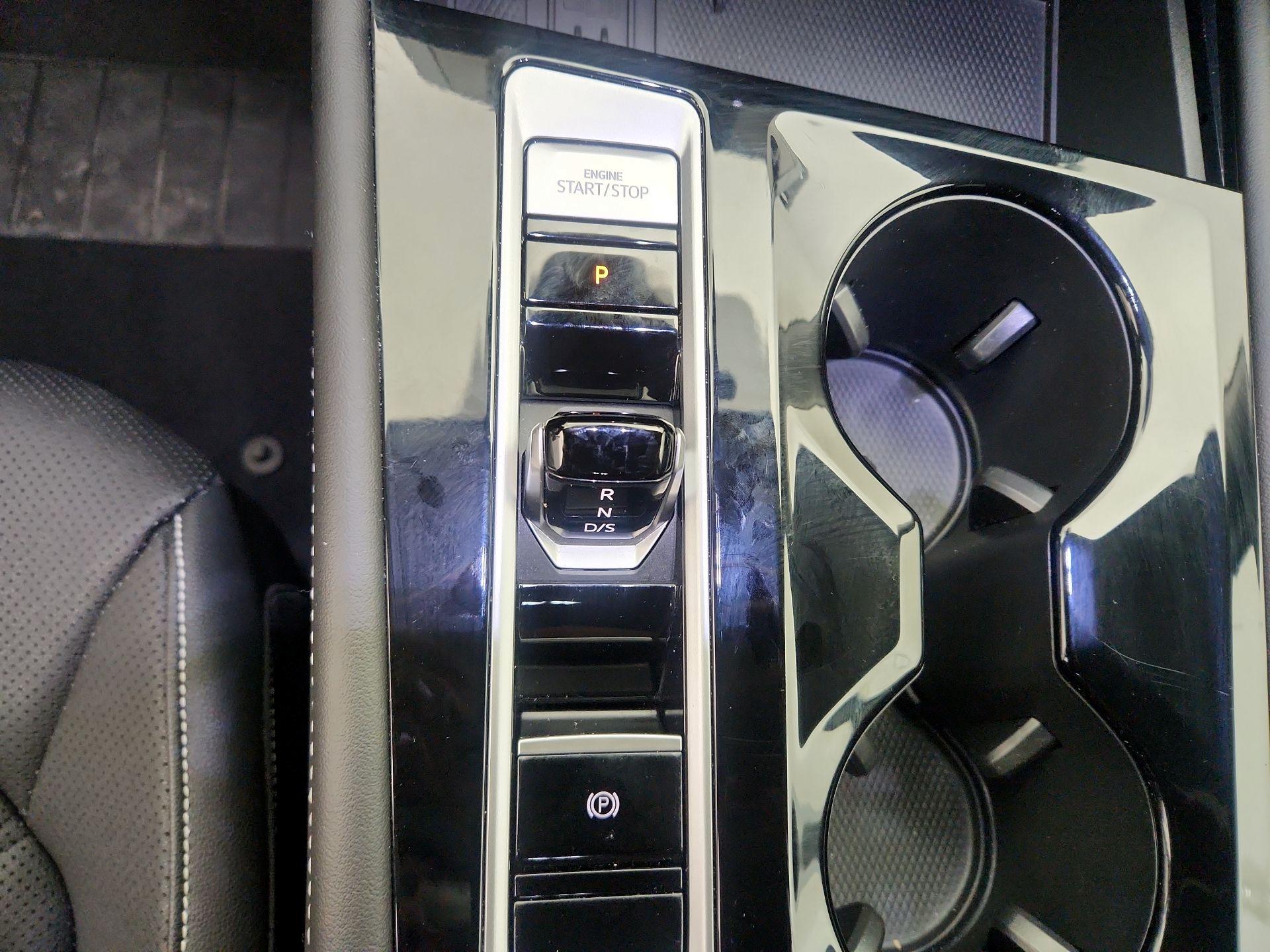 Thumbnail: 2025 Volkswagen Atlas - 17