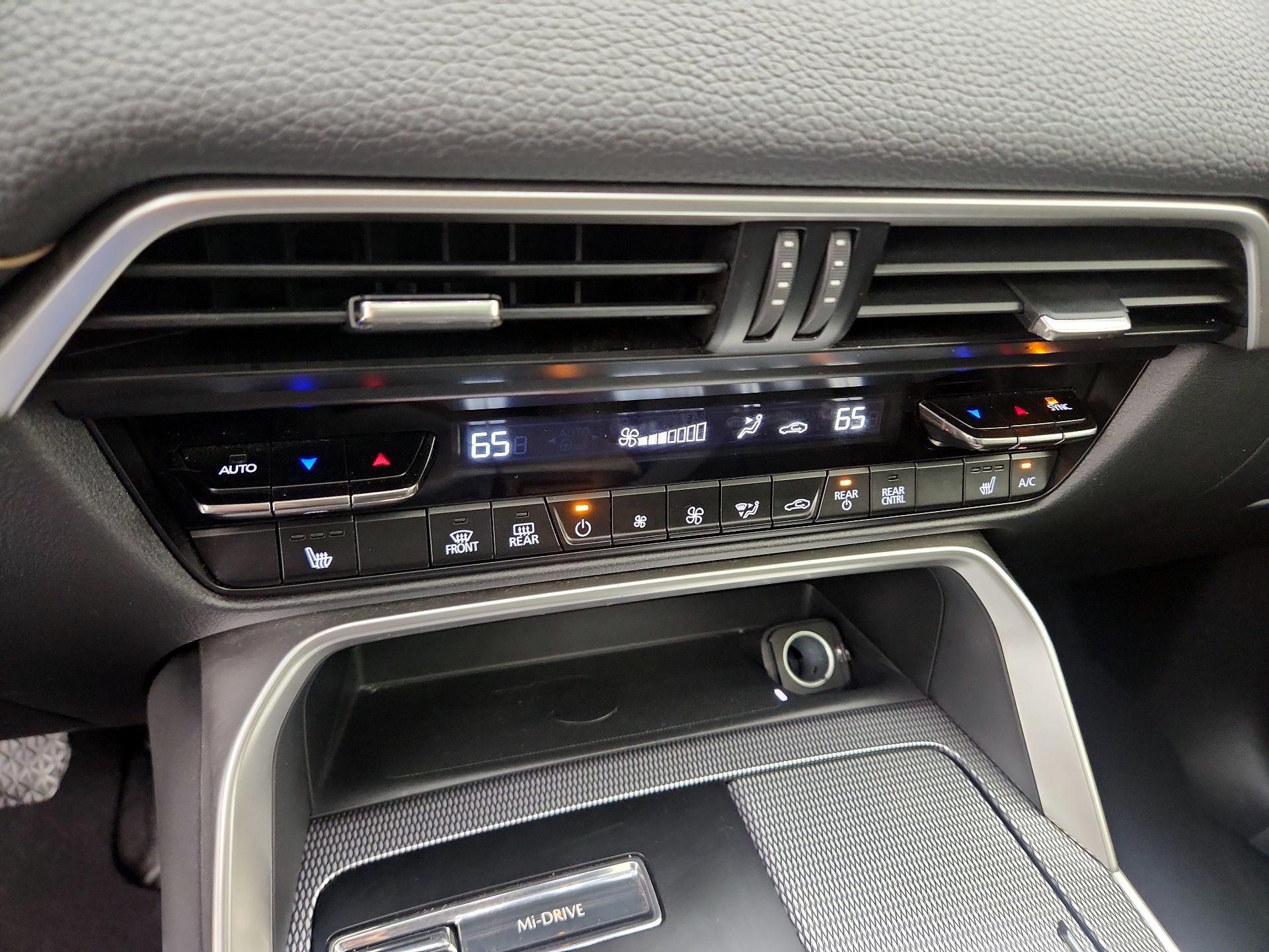 Thumbnail: 2025 Mazda CX-90 - 16