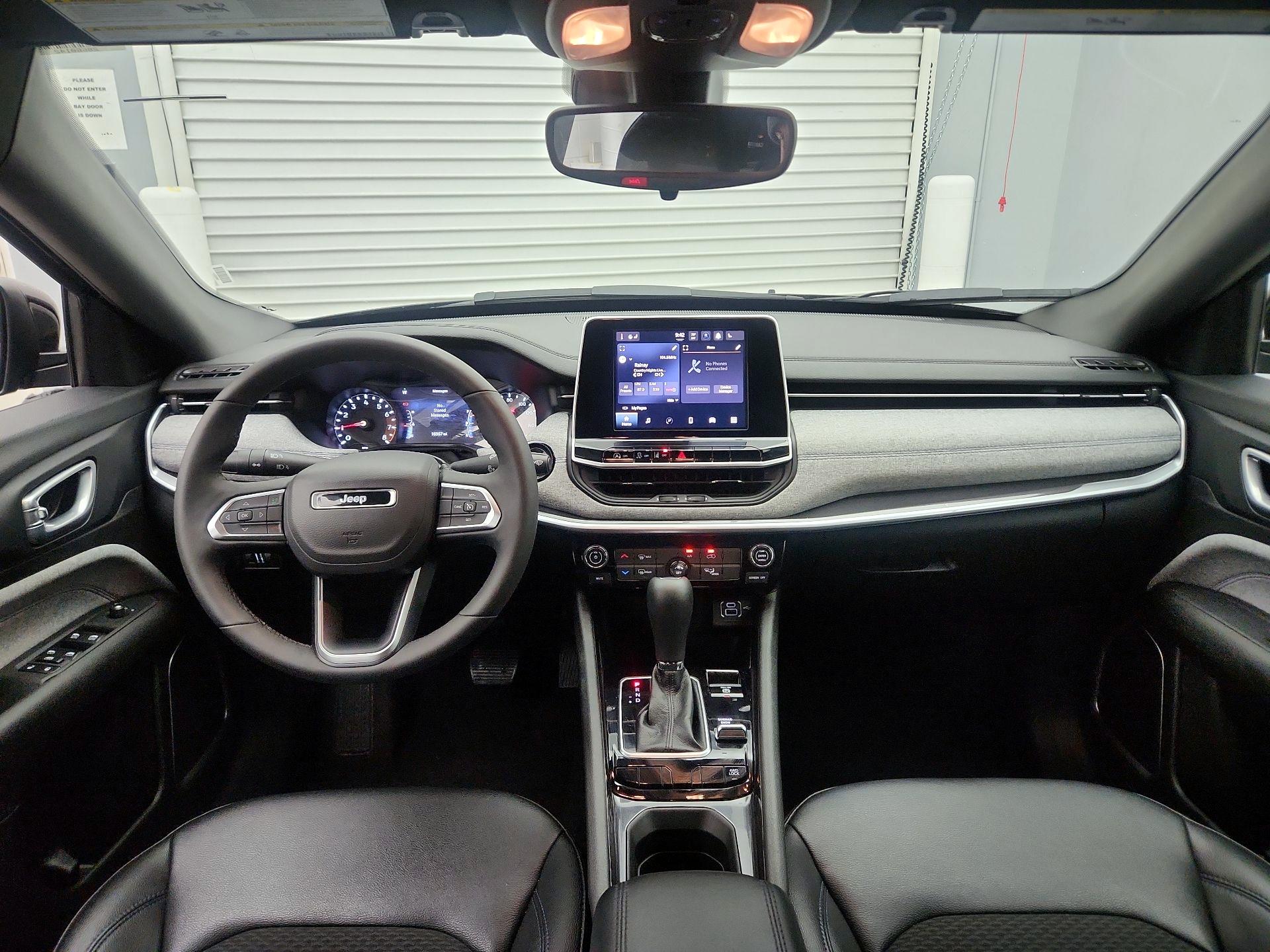 Thumbnail: 2025 Jeep Compass - 9