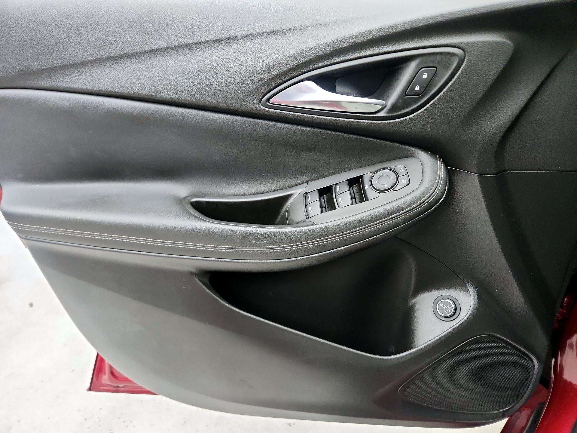 Thumbnail: 2021 Buick Encore GX - 12