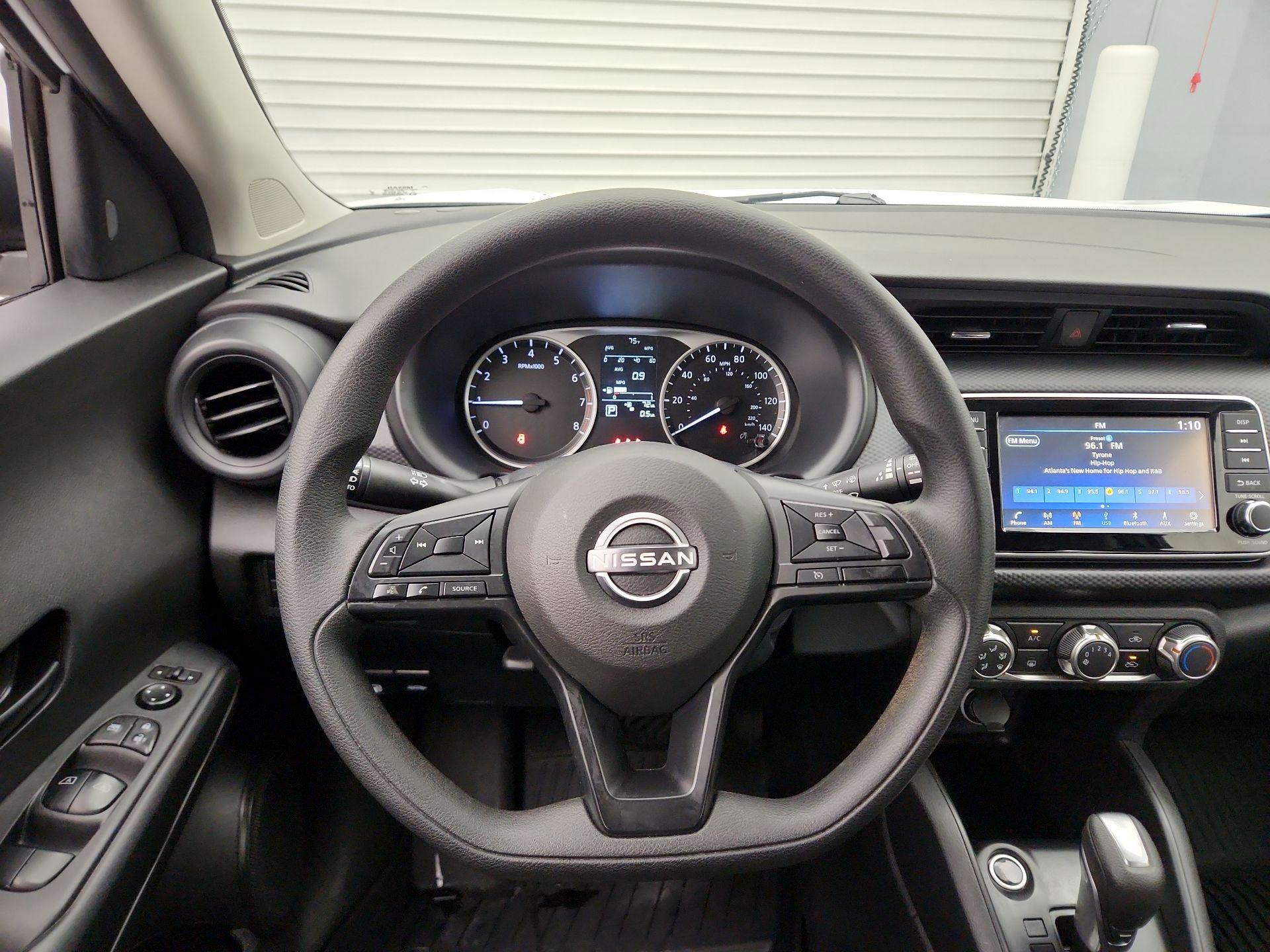 Thumbnail: 2024 Nissan Kicks - 10