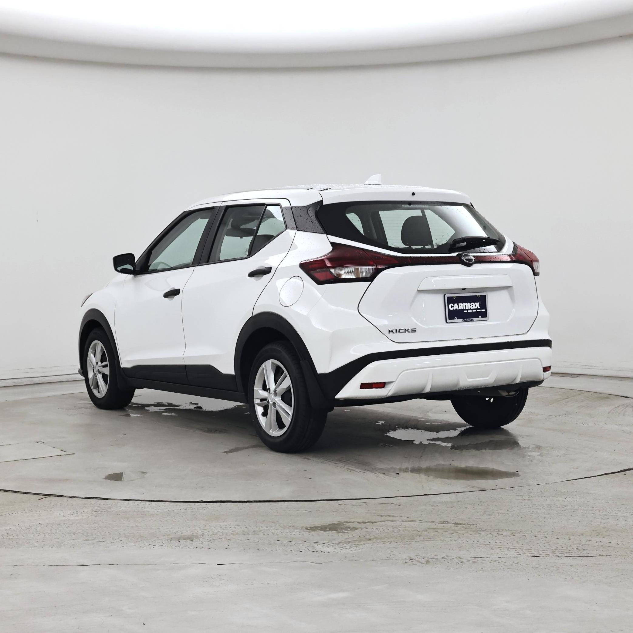 Thumbnail: 2024 Nissan Kicks - 2