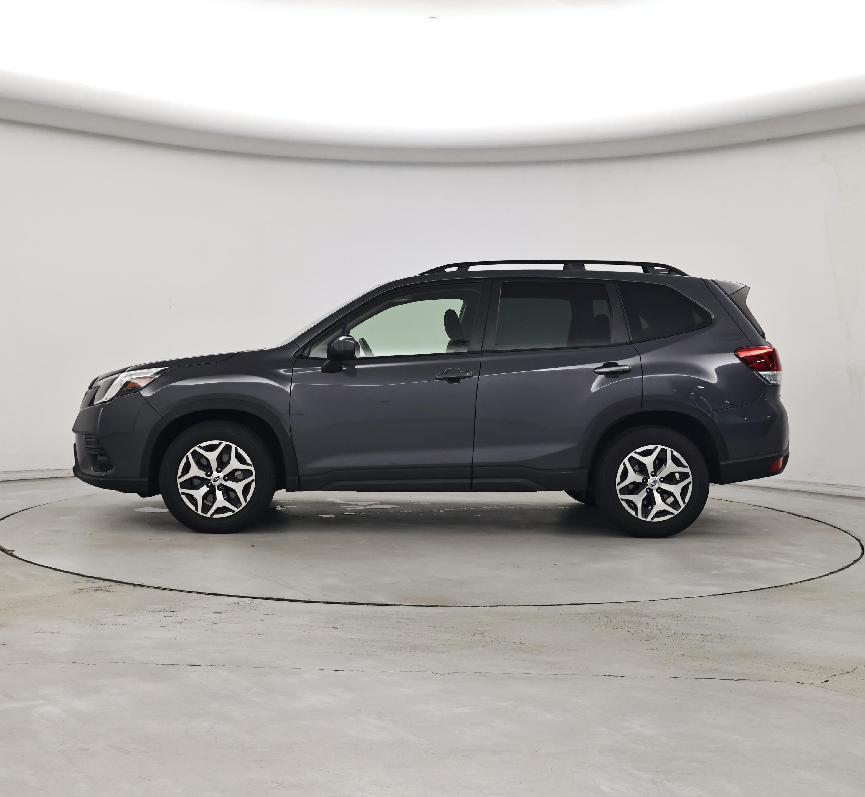 Thumbnail: 2022 Subaru Forester - 3