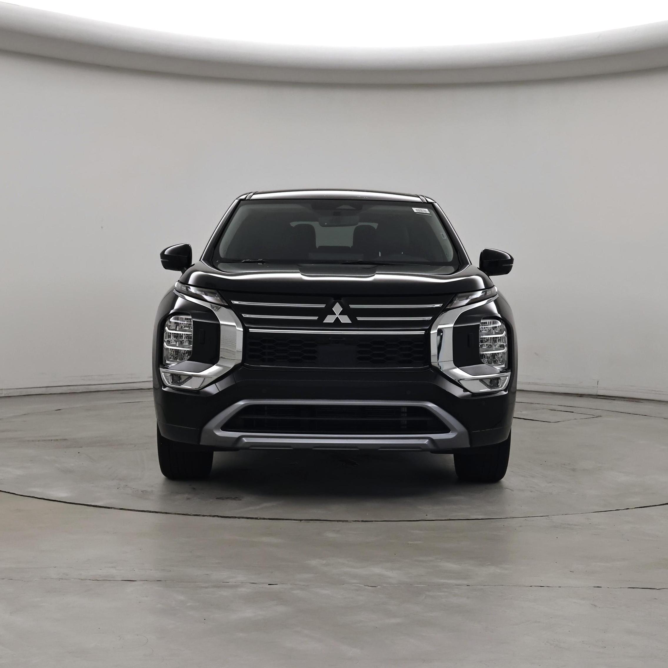 Thumbnail: 2025 Mitsubishi Outlander - 5