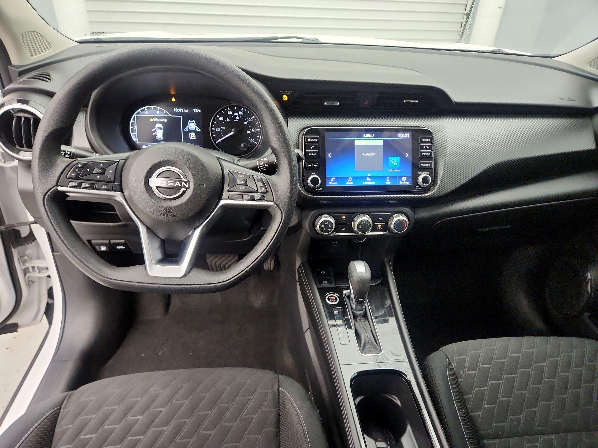 Thumbnail: 2023 Nissan Kicks - 9