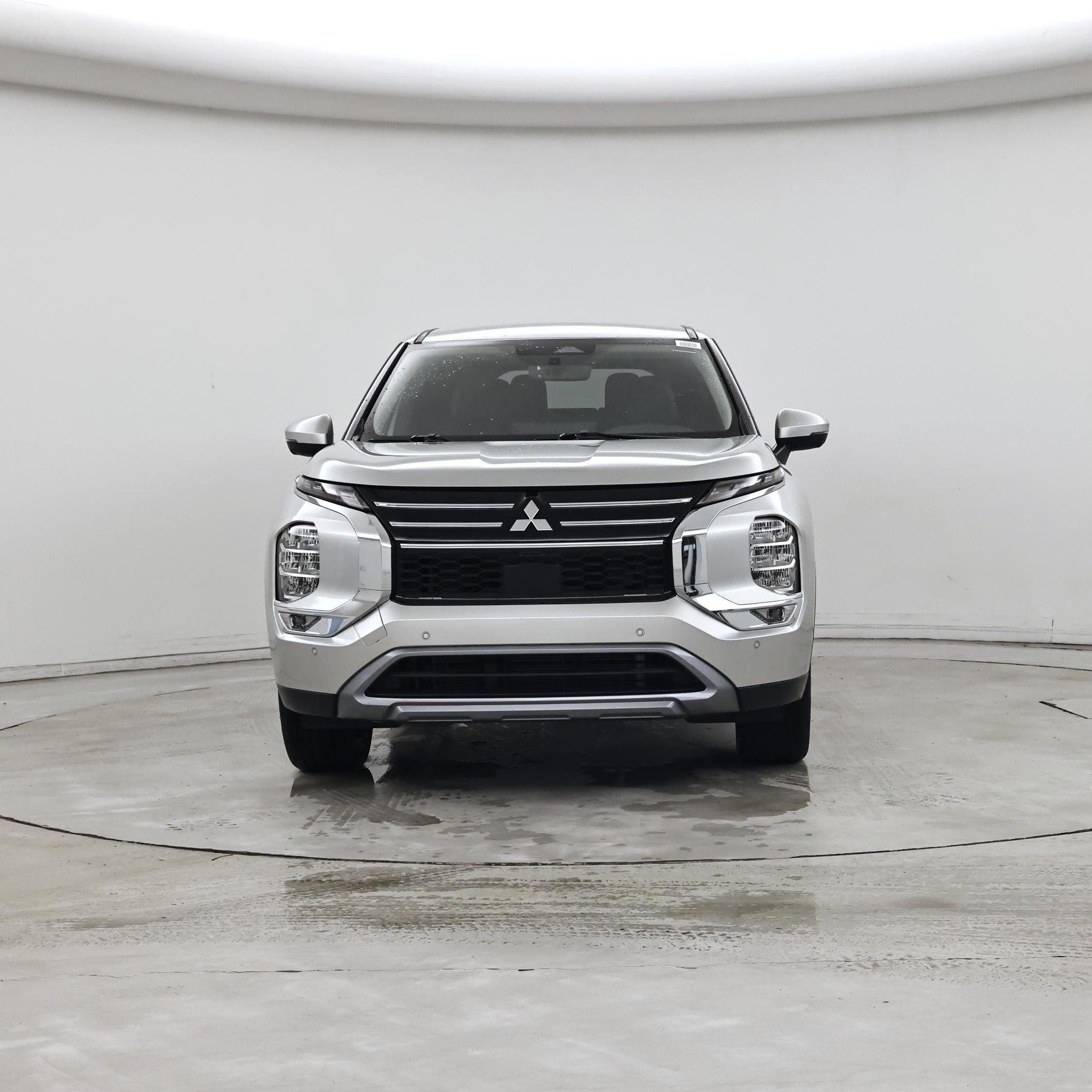 Thumbnail: 2025 Mitsubishi Outlander - 5