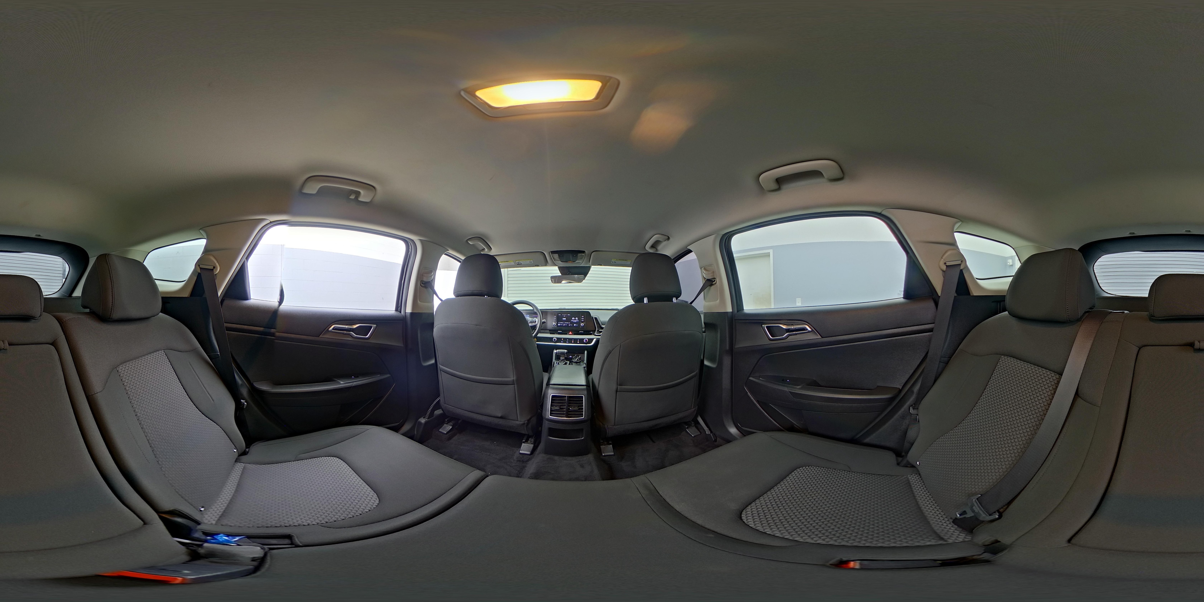 2024 Kia Sportage LX - Photo 25