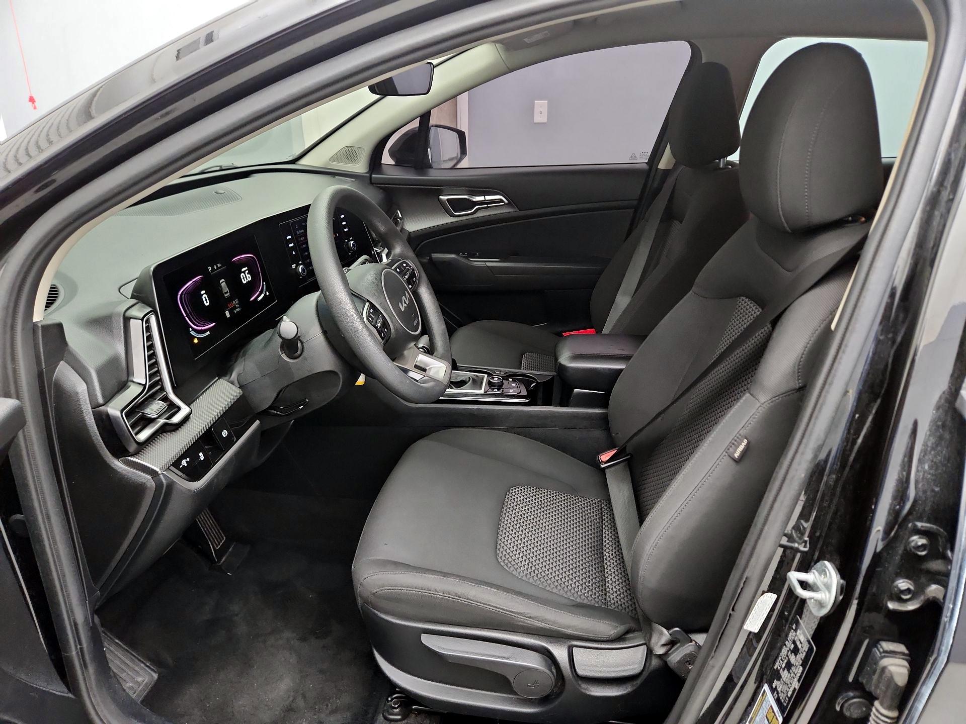 Thumbnail: 2024 Kia Sportage - 11