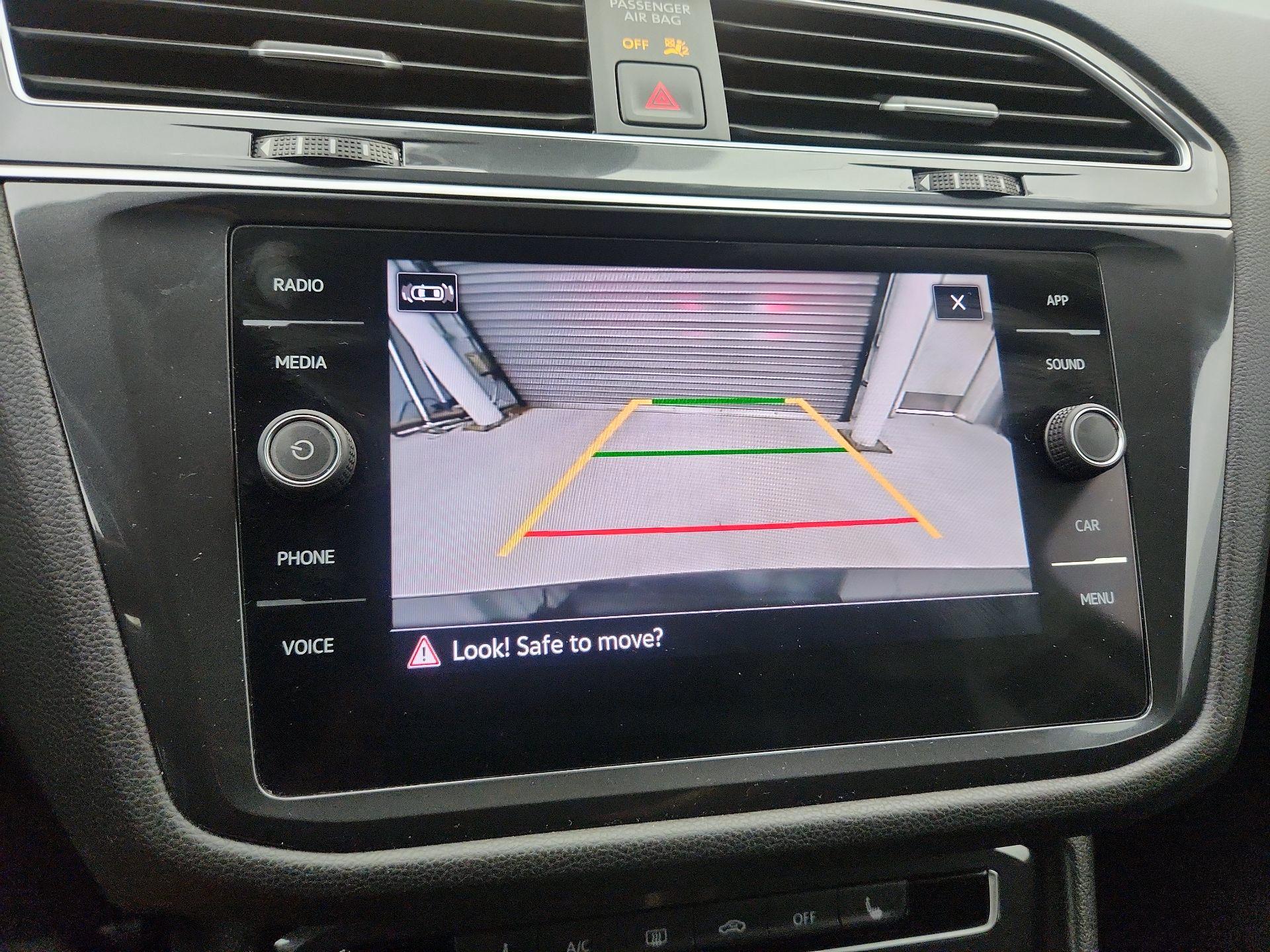 Thumbnail: 2024 Volkswagen Tiguan - 14