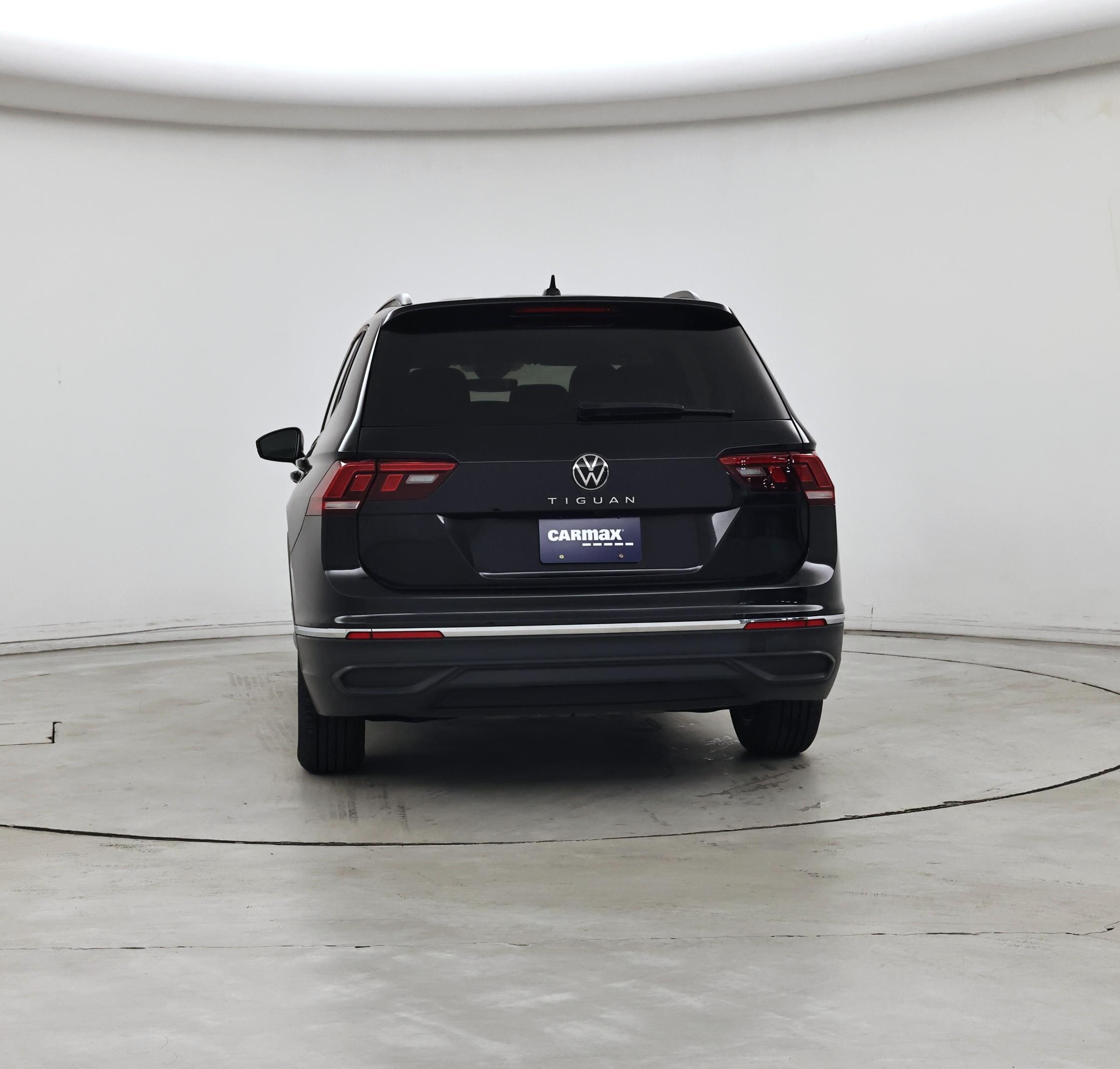 Thumbnail: 2024 Volkswagen Tiguan - 6