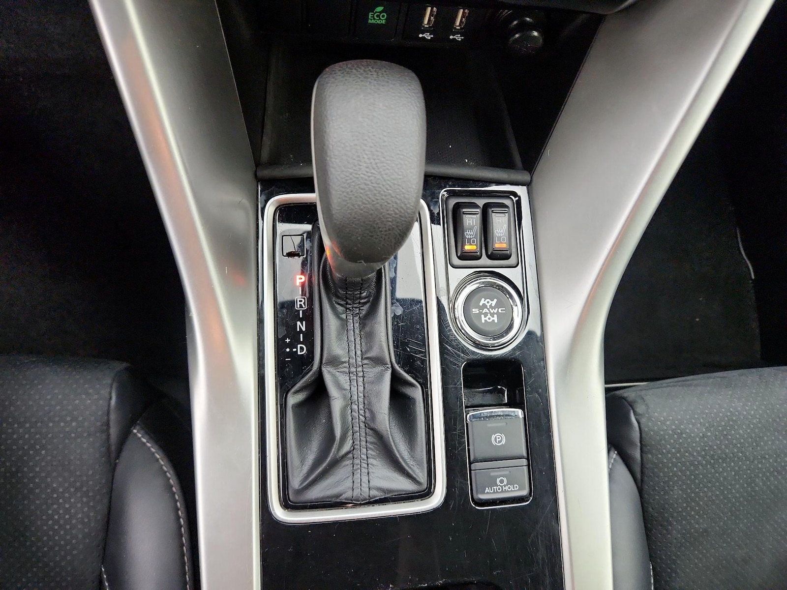 2025 Mitsubishi Eclipse Cross SE - Photo 18