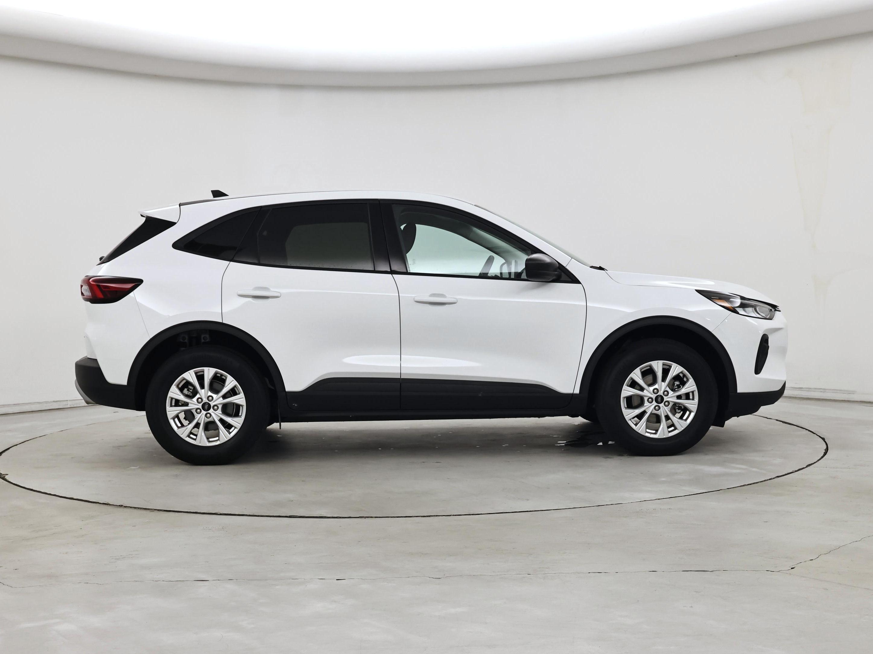 Thumbnail: 2025 Ford Escape - 7
