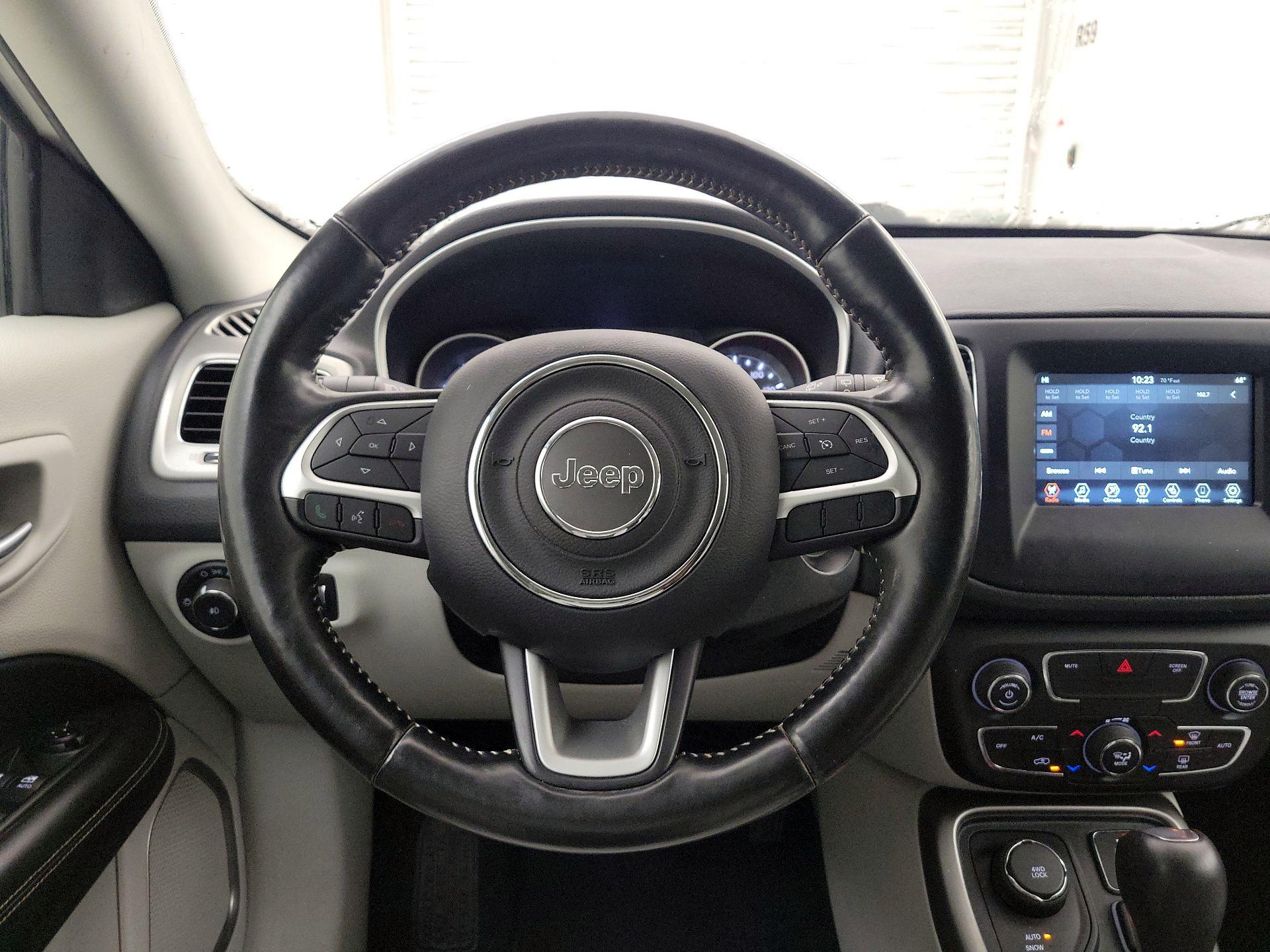 Thumbnail: 2021 Jeep Compass - 10