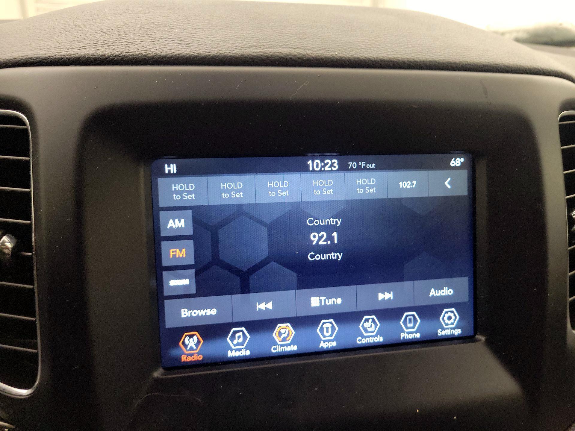 Thumbnail: 2021 Jeep Compass - 15