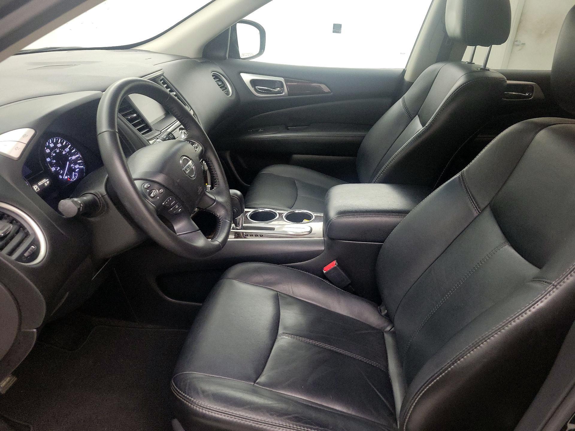 Thumbnail: 2014 Nissan Pathfinder - 11