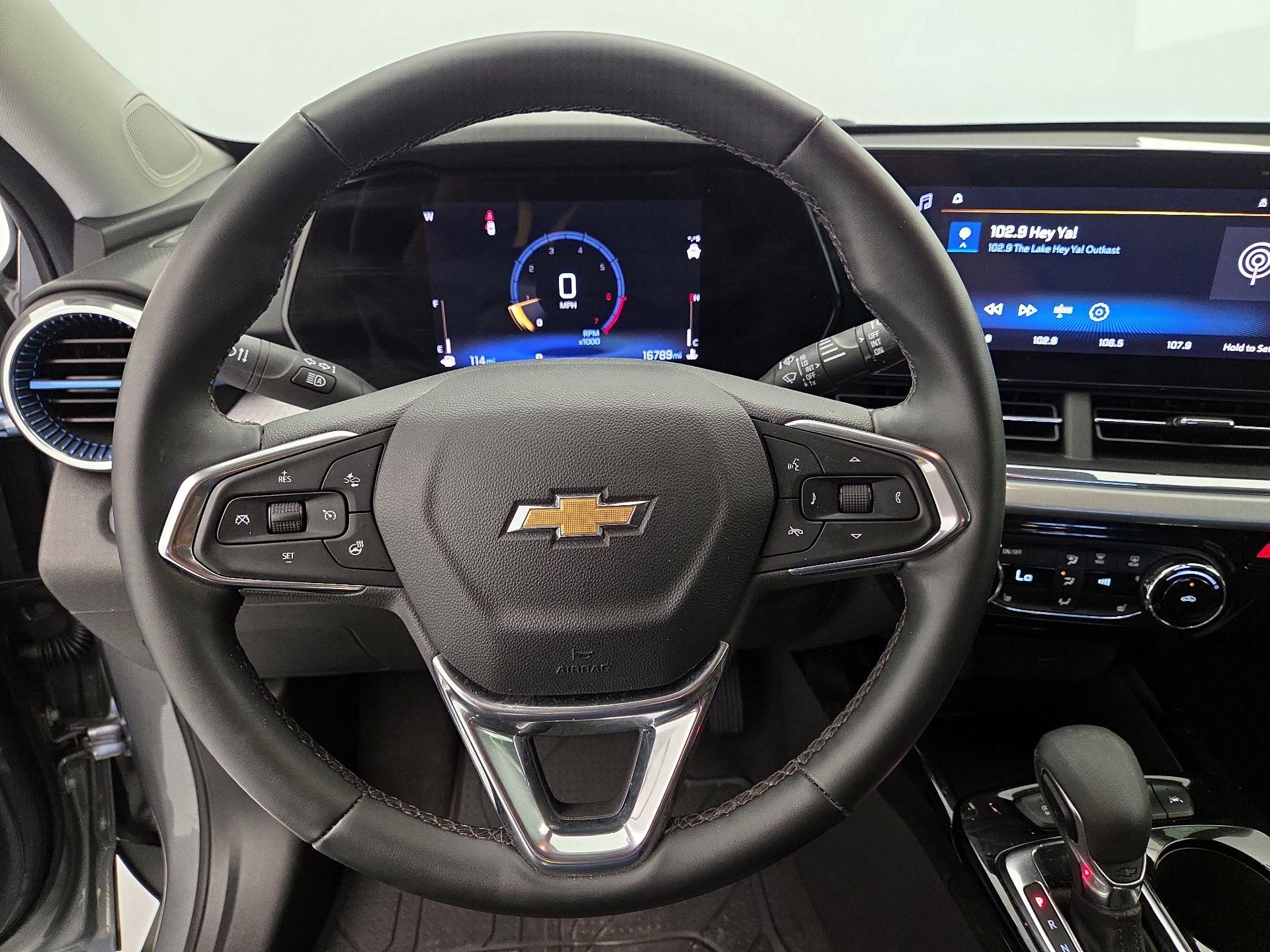 Thumbnail: 2025 Chevrolet Trax - 10