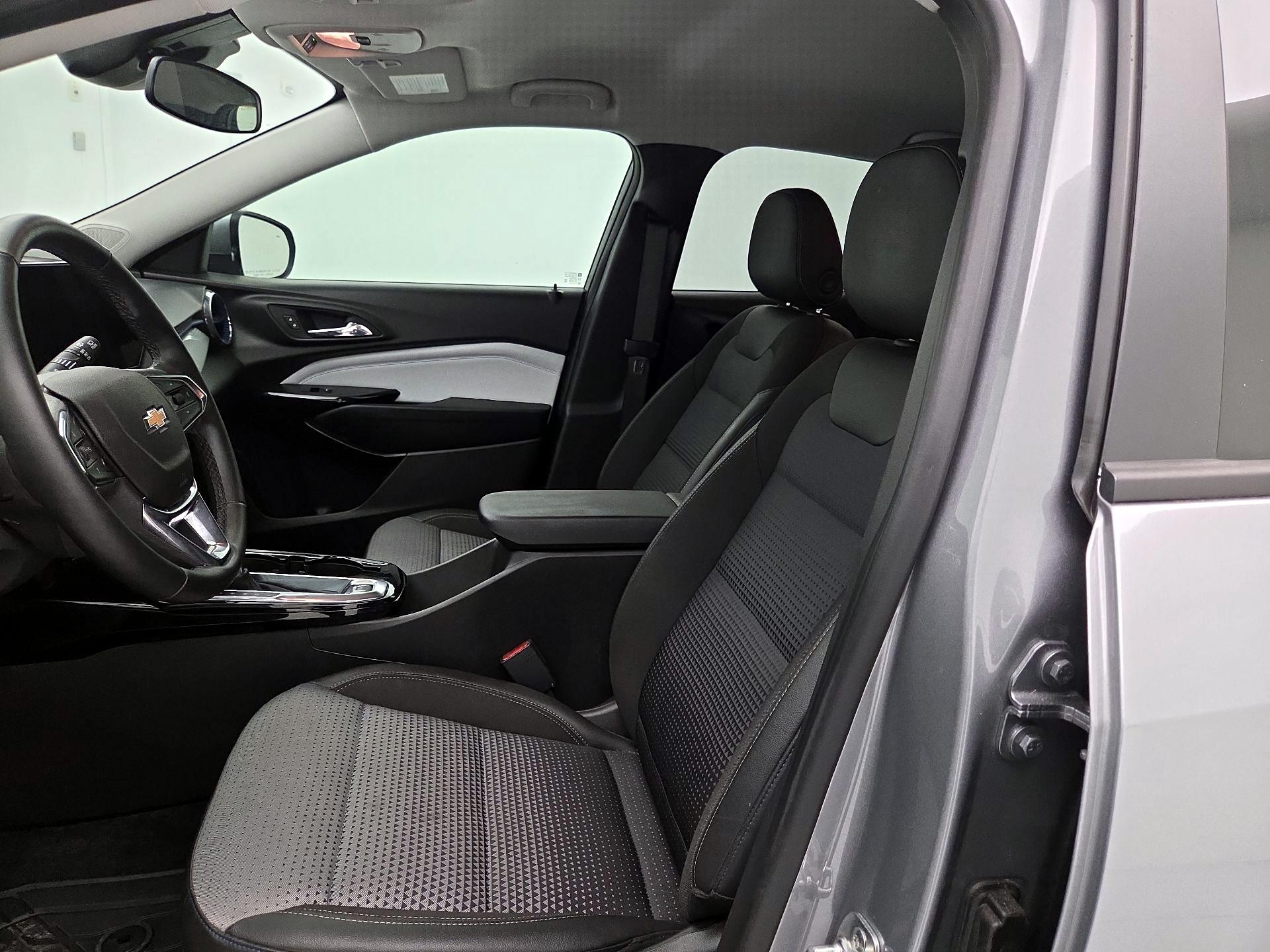 Thumbnail: 2025 Chevrolet Trax - 11