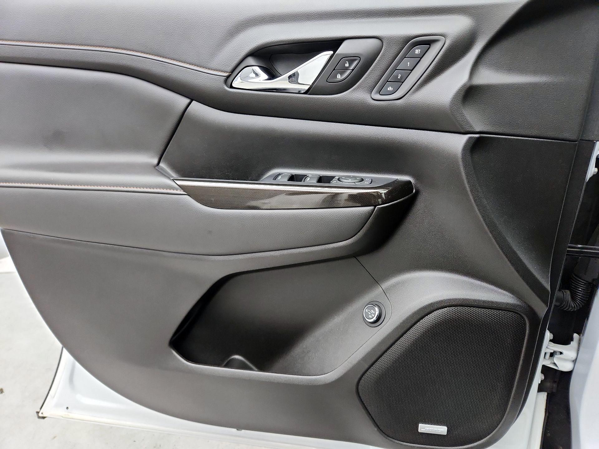 Thumbnail: 2022 GMC Acadia - 12