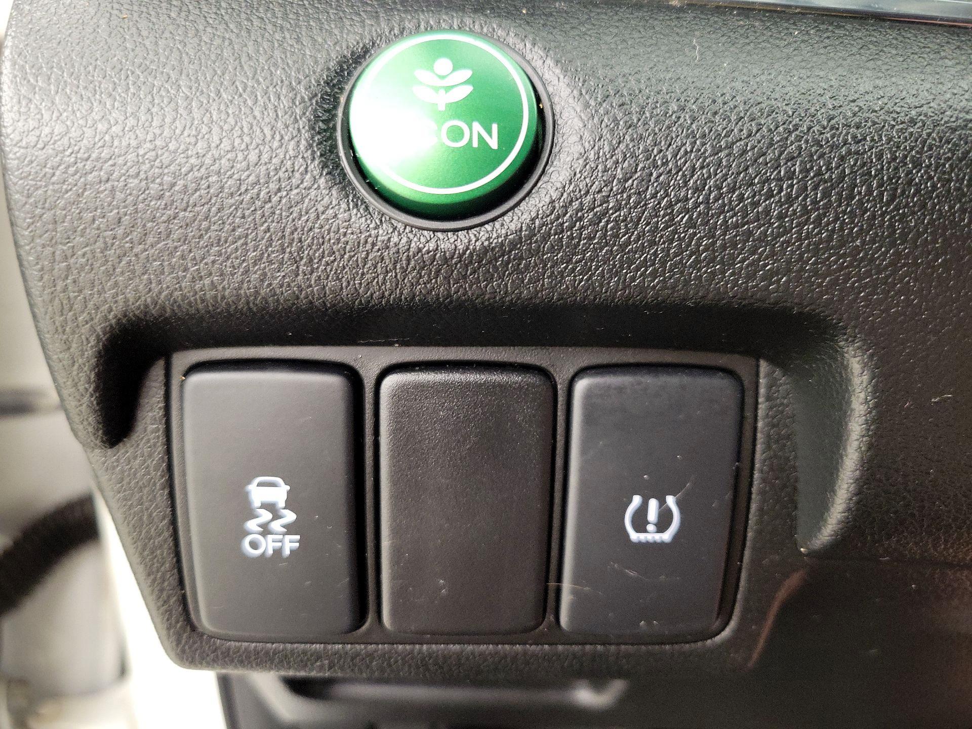 Thumbnail: 2015 Honda CR-V - 13