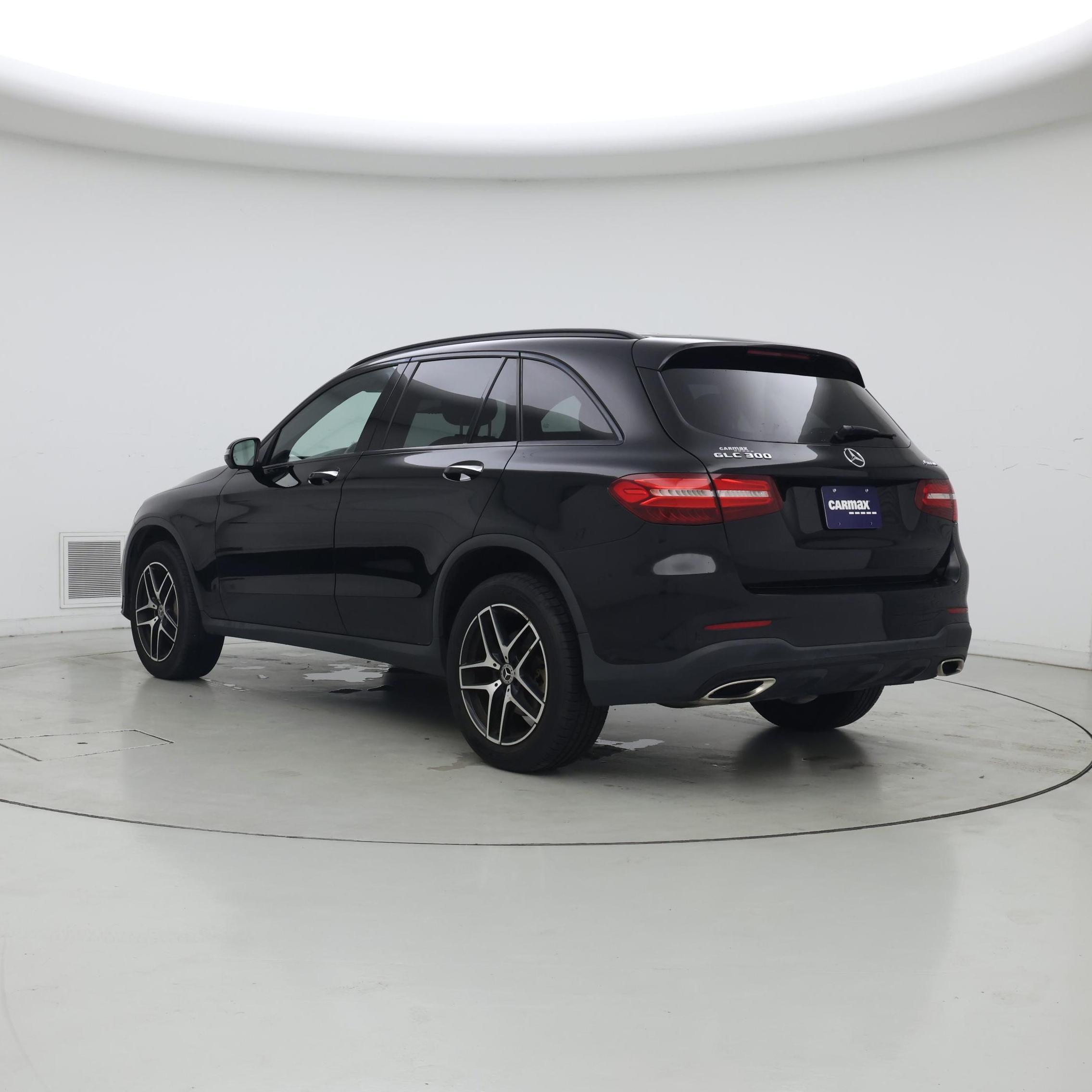 Thumbnail: 2018 Mercedes-Benz GLC - 2