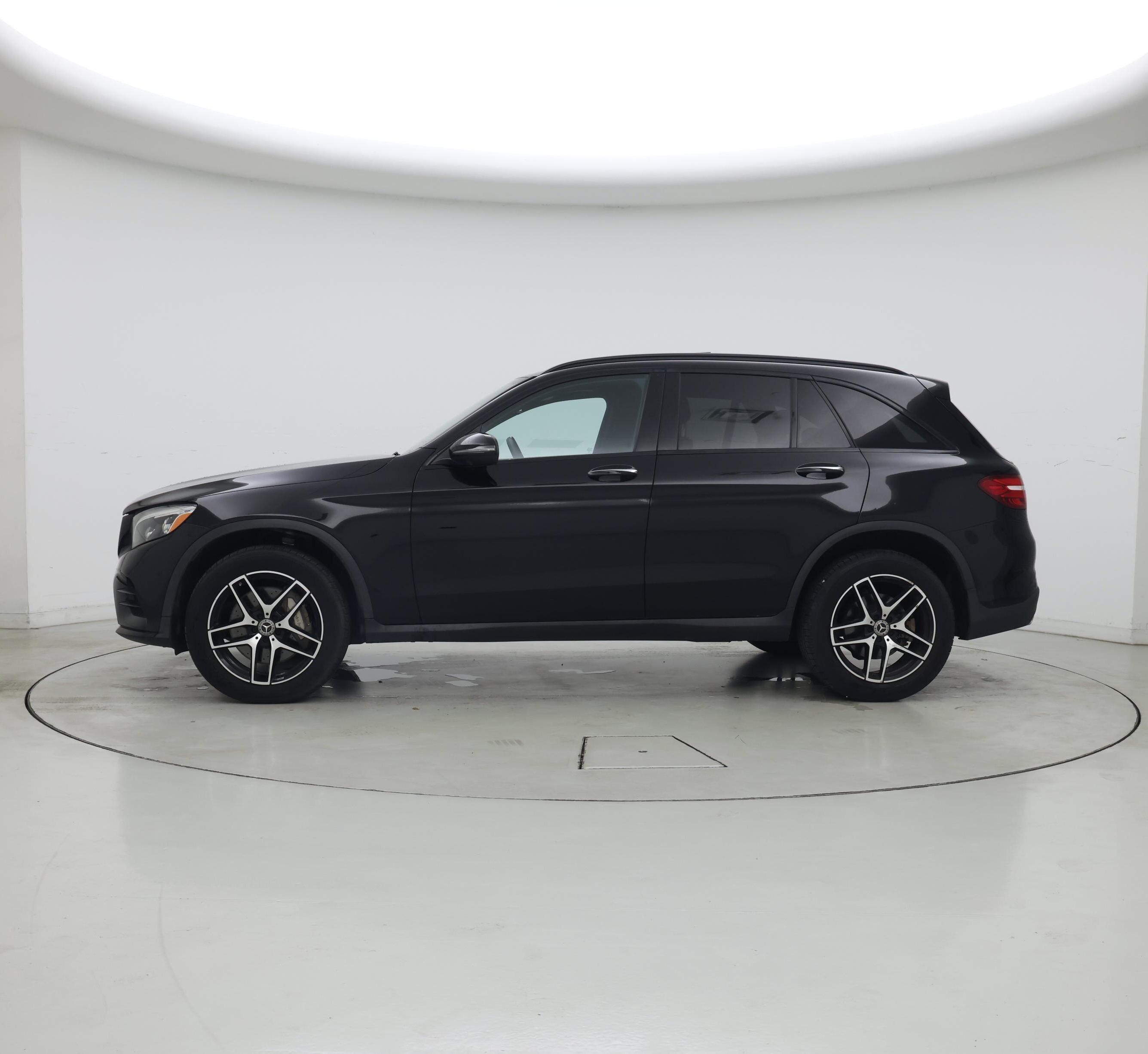 Thumbnail: 2018 Mercedes-Benz GLC - 3