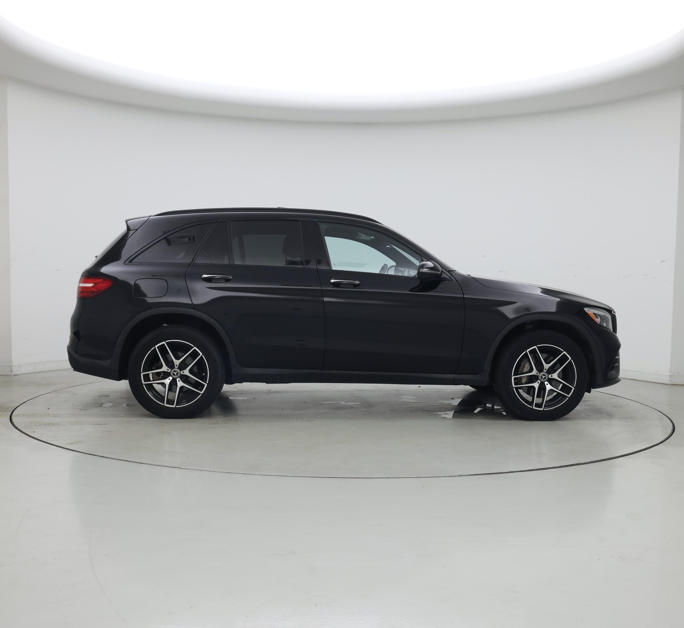 Thumbnail: 2018 Mercedes-Benz GLC - 7