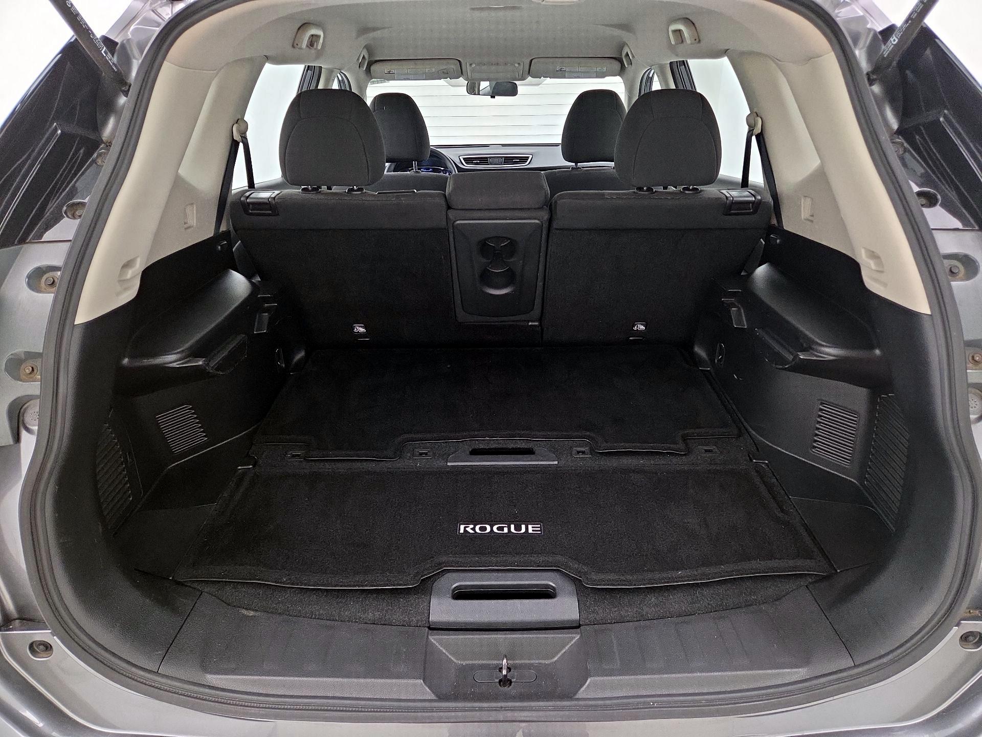 Thumbnail: 2016 Nissan Rogue - 20