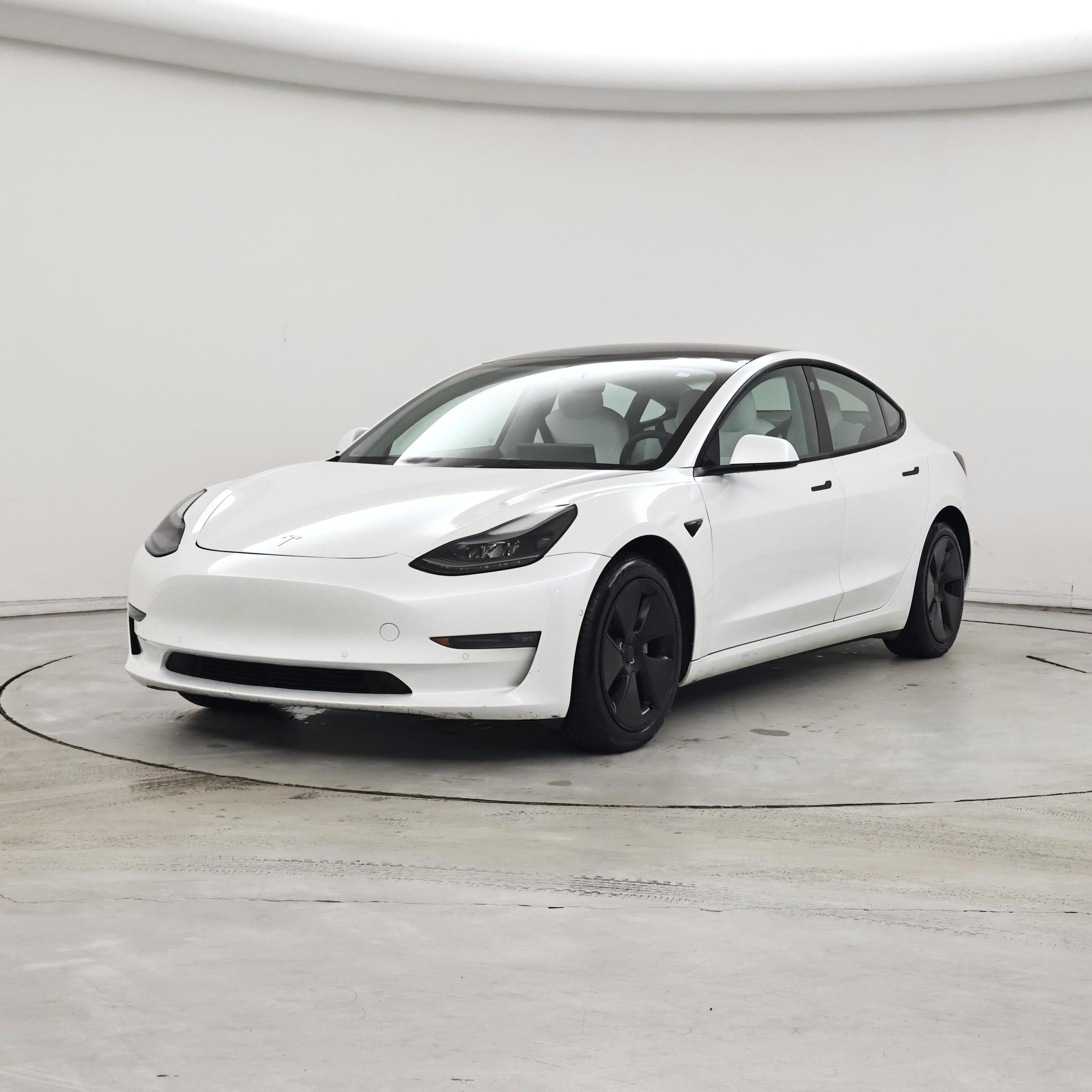 Thumbnail: 2022 Tesla Model 3 - 4