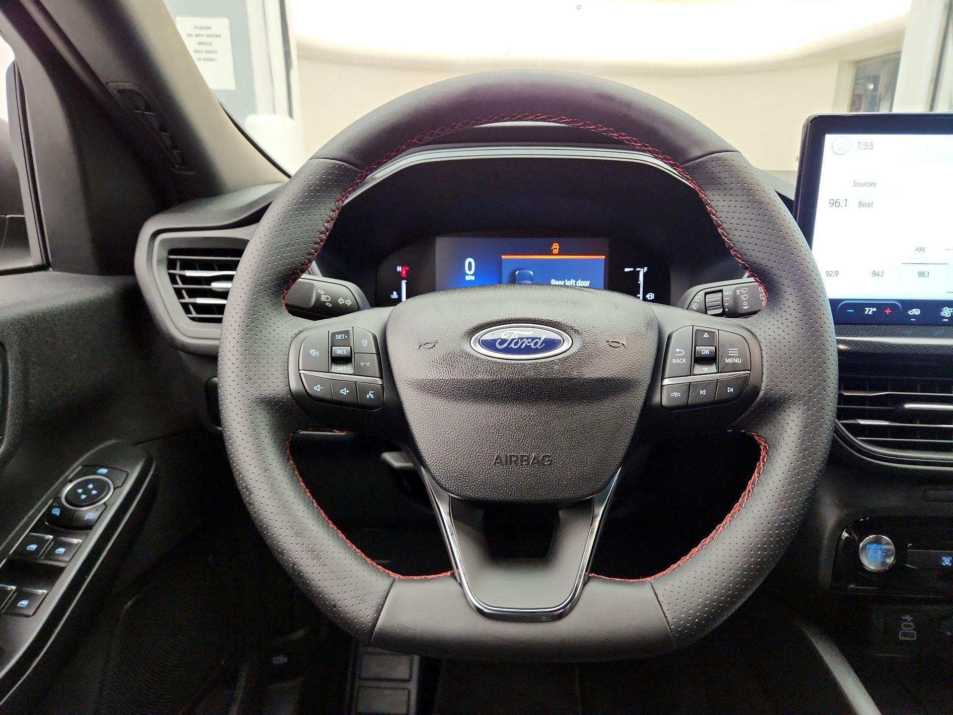 Thumbnail: 2025 Ford Escape - 10