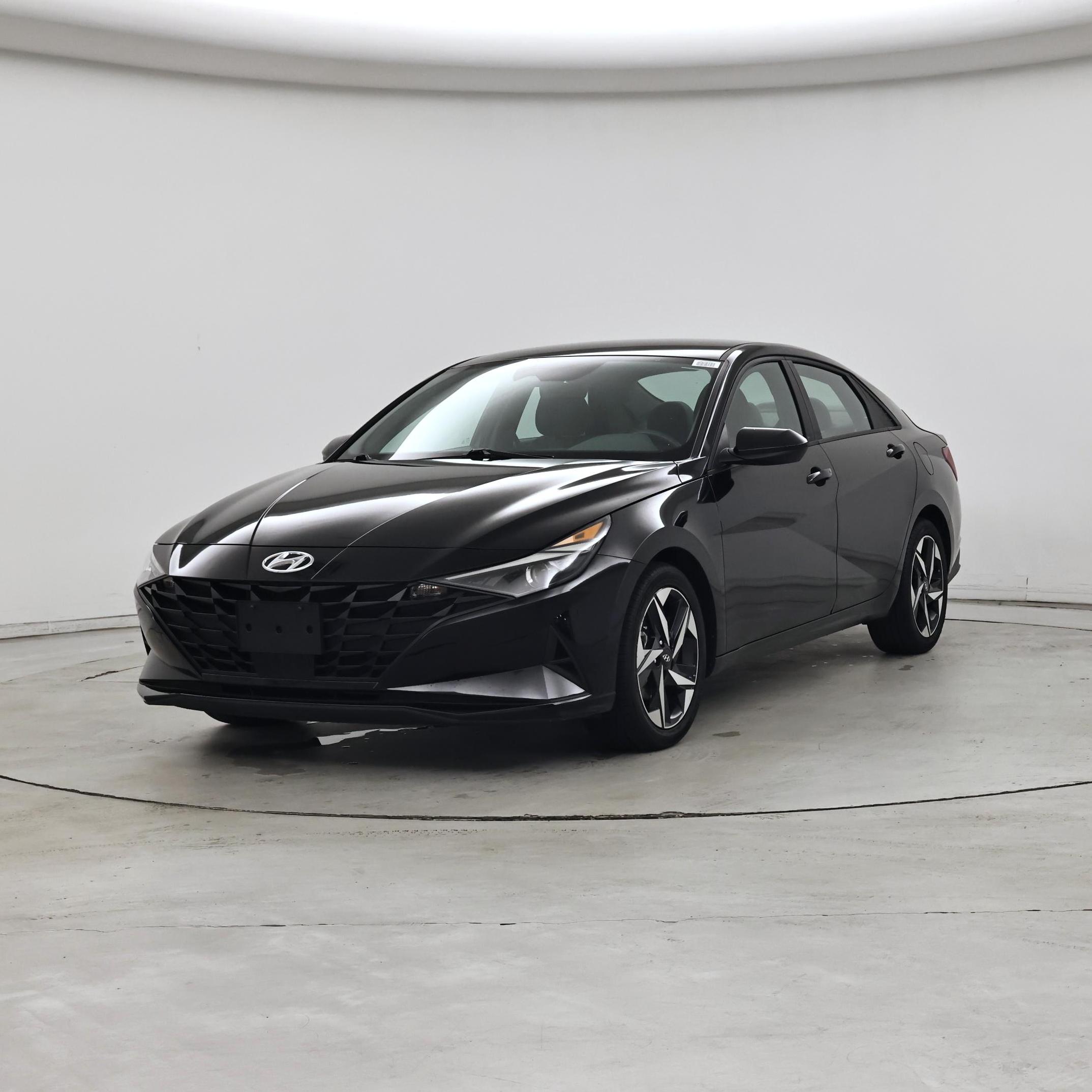 Thumbnail: 2023 Hyundai Elantra - 4